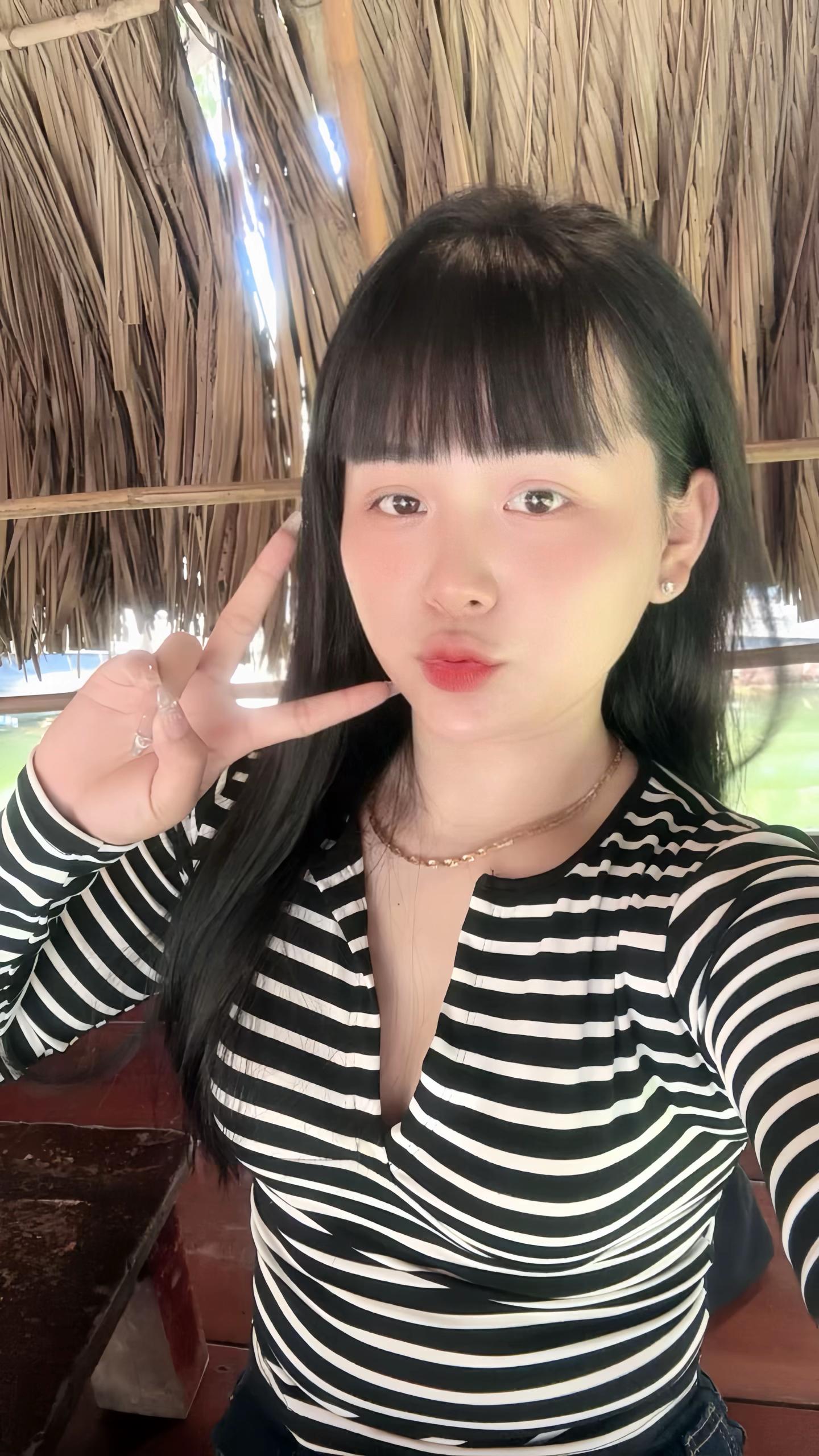 @Ng Th Van Anh