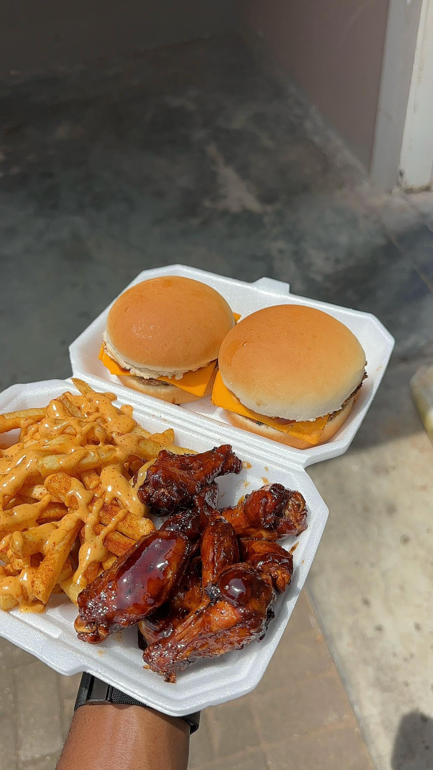 @TheBurgerFactory015
