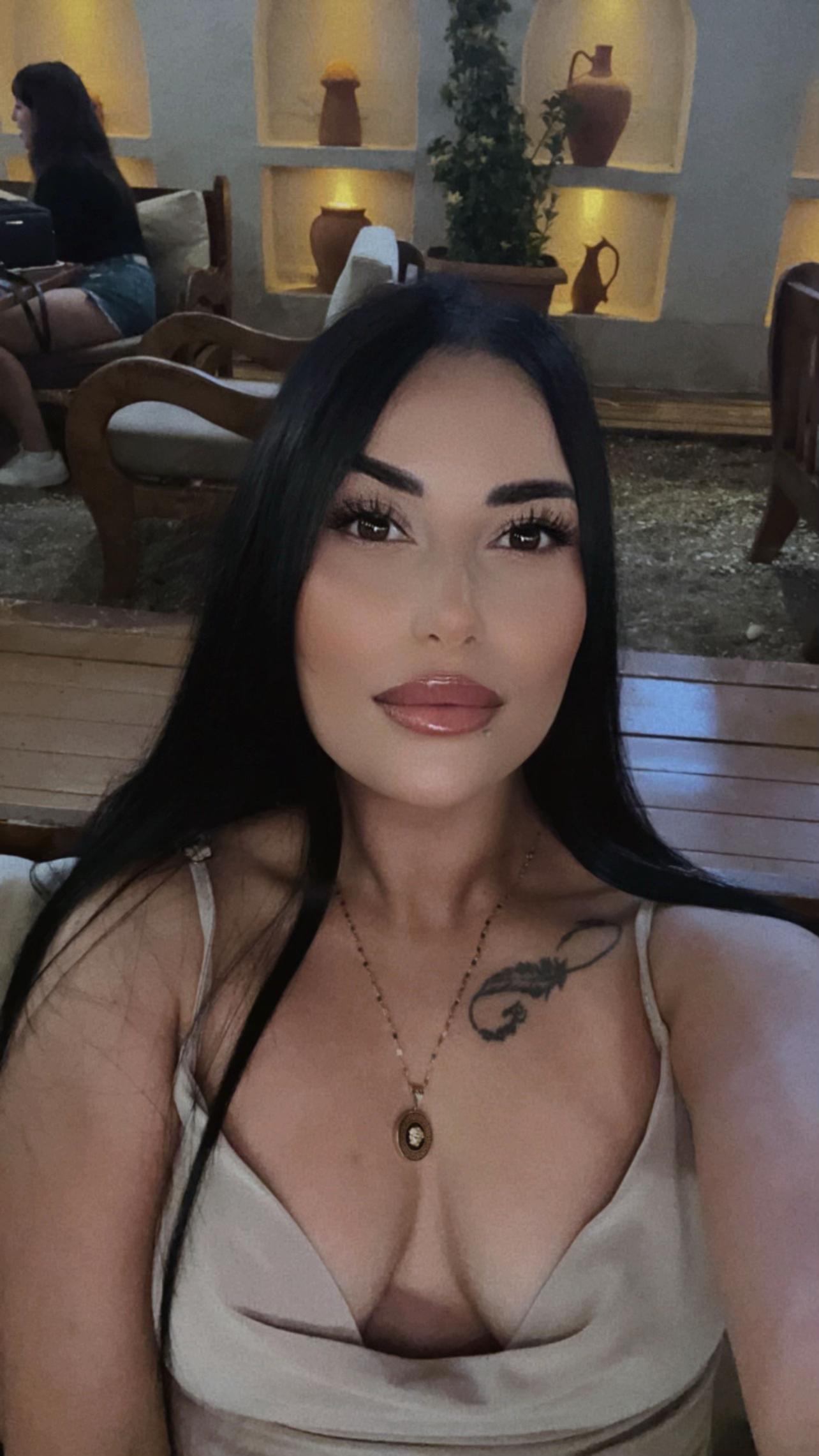 @Aysesoyturk