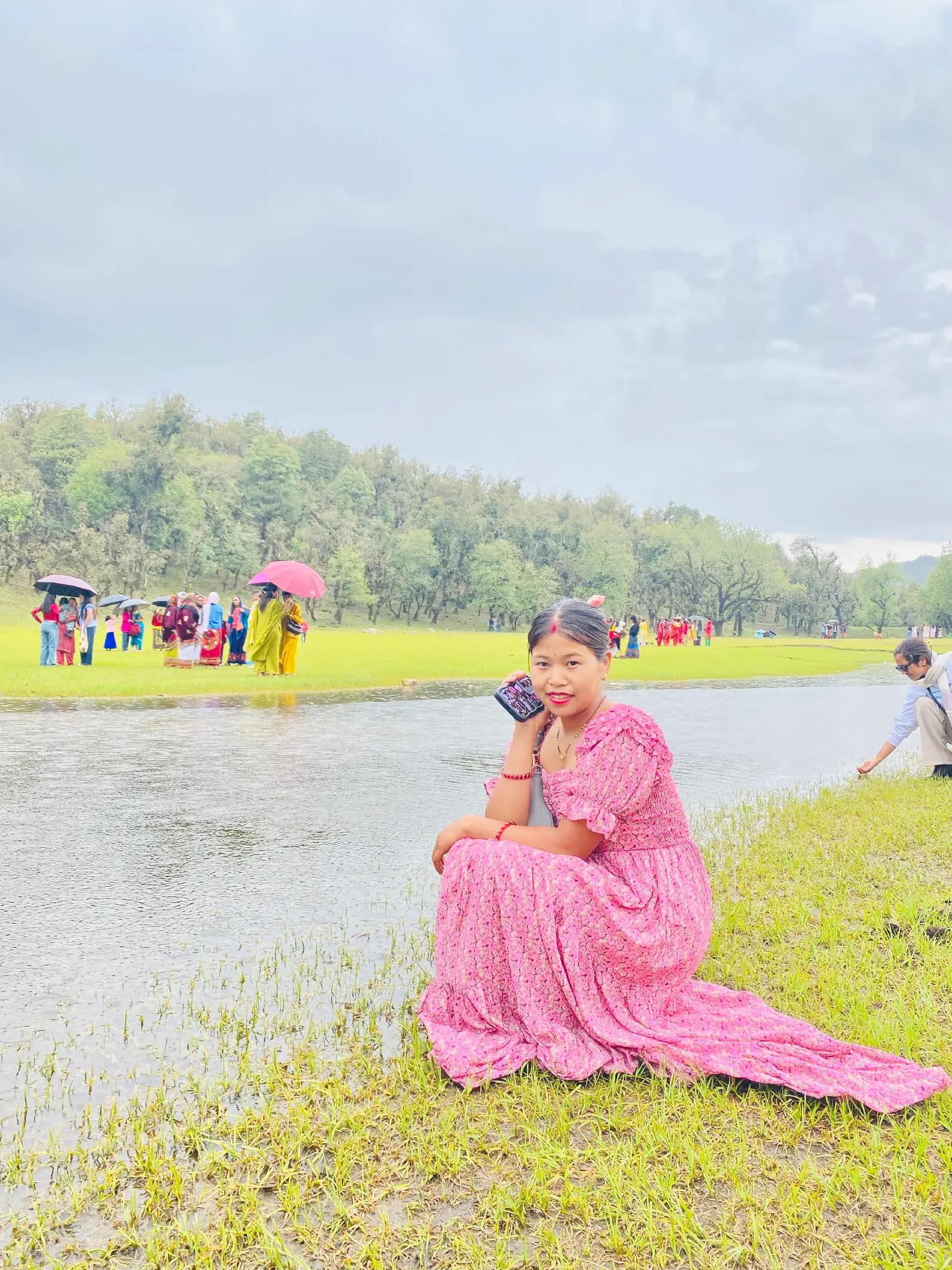 @प्रकृति 🖤🌷