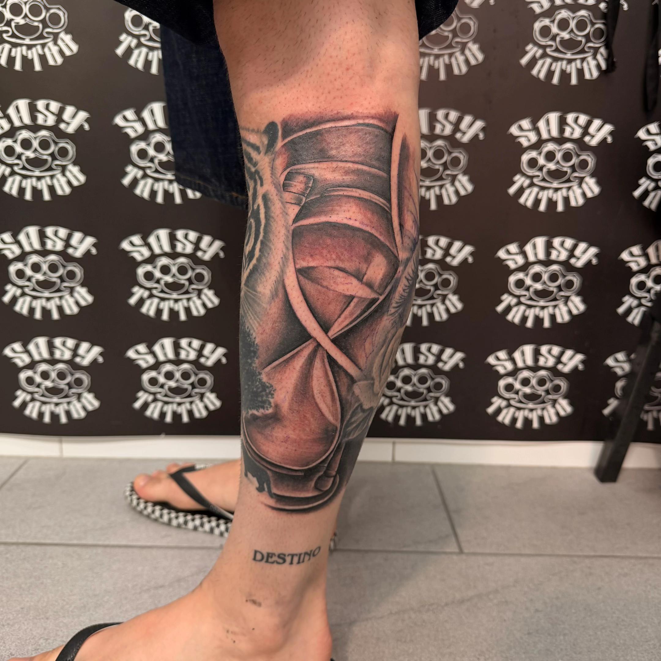 @SASY TATTOO PIERCING