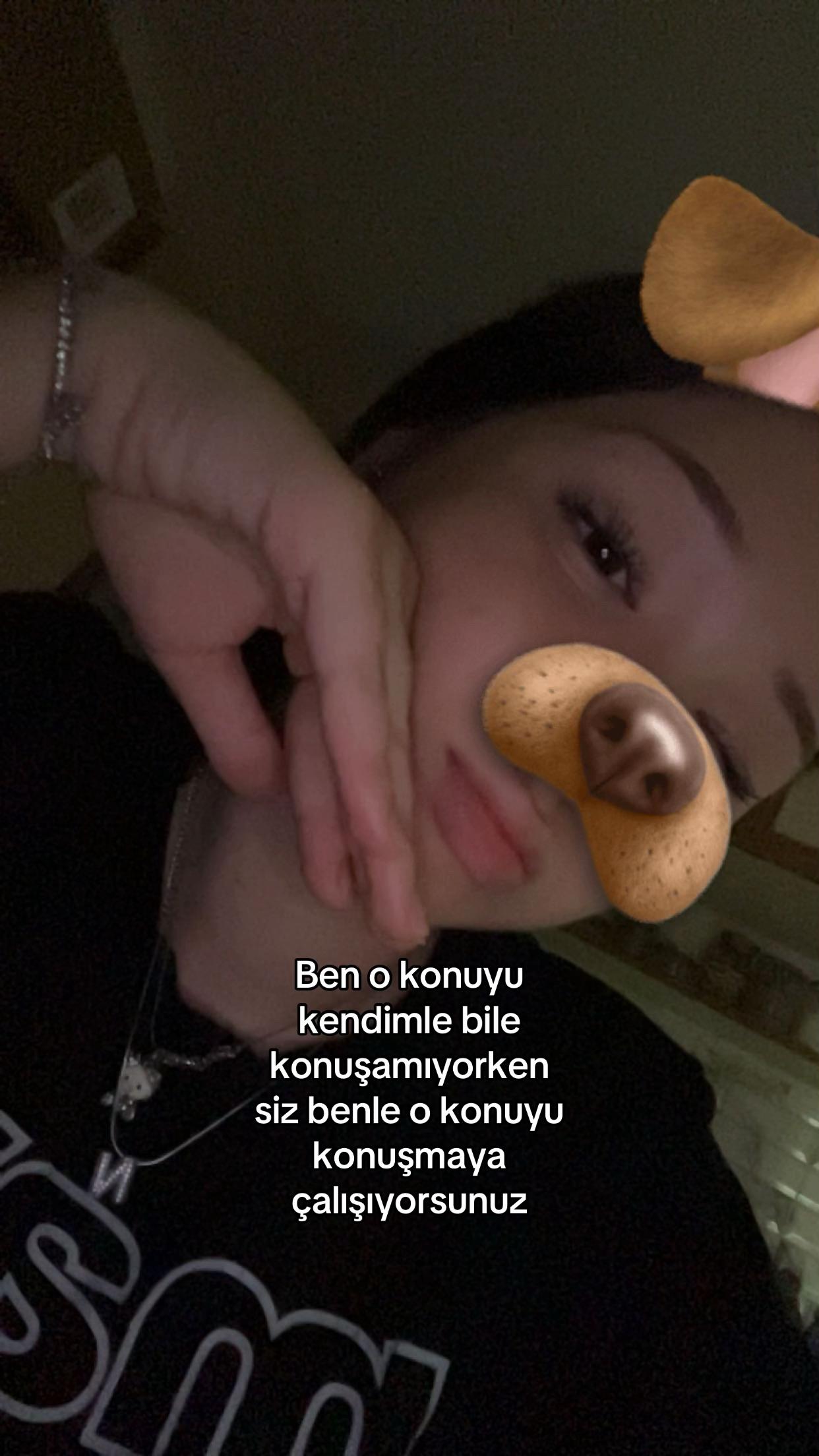 @🥂