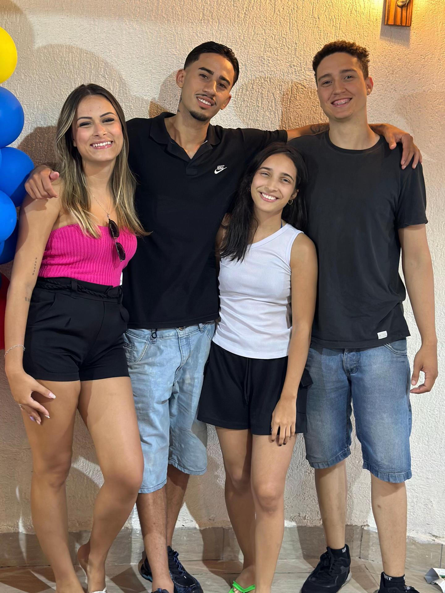 @Livia de Oliveira