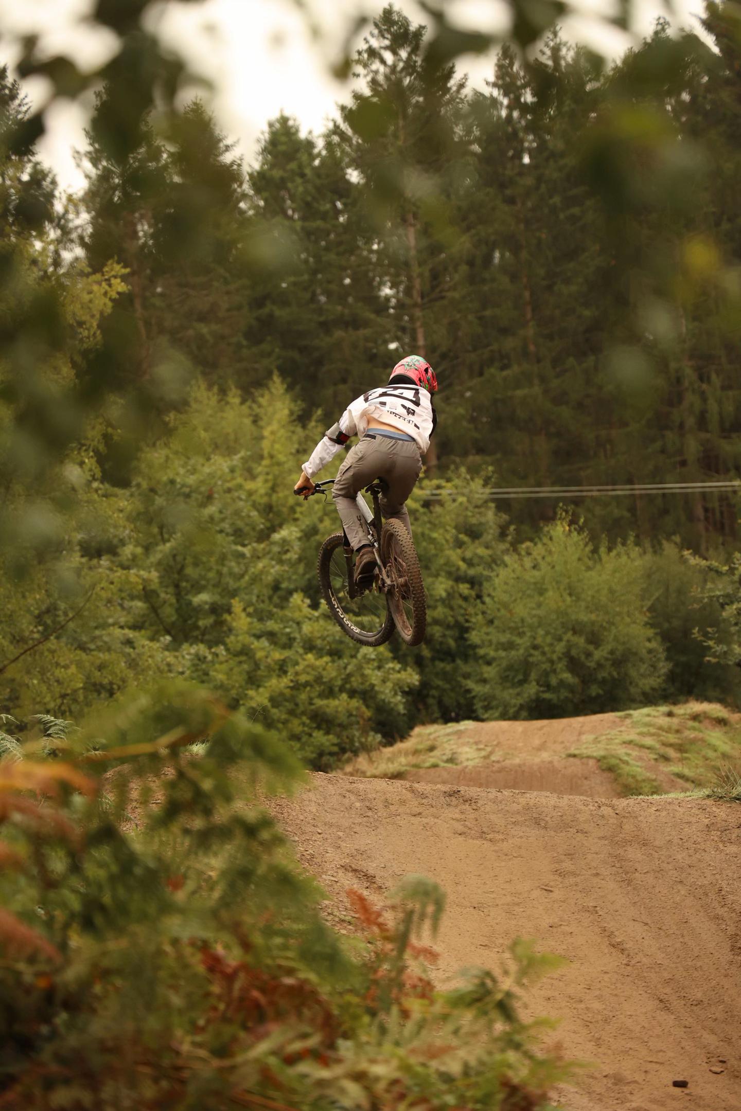 @Elliott_bikes