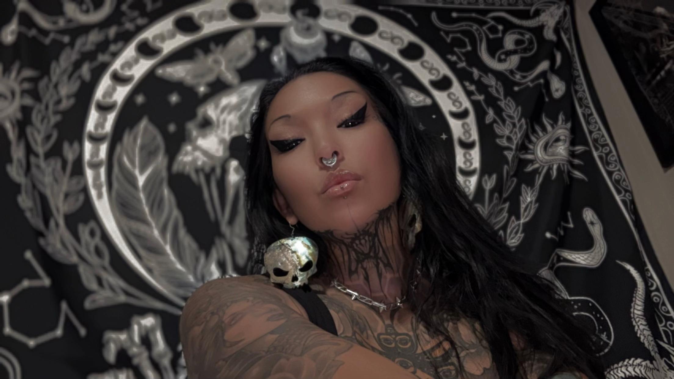 @𝕵𝖆𝖓𝖊𝖑𝖑𝖊🖤
