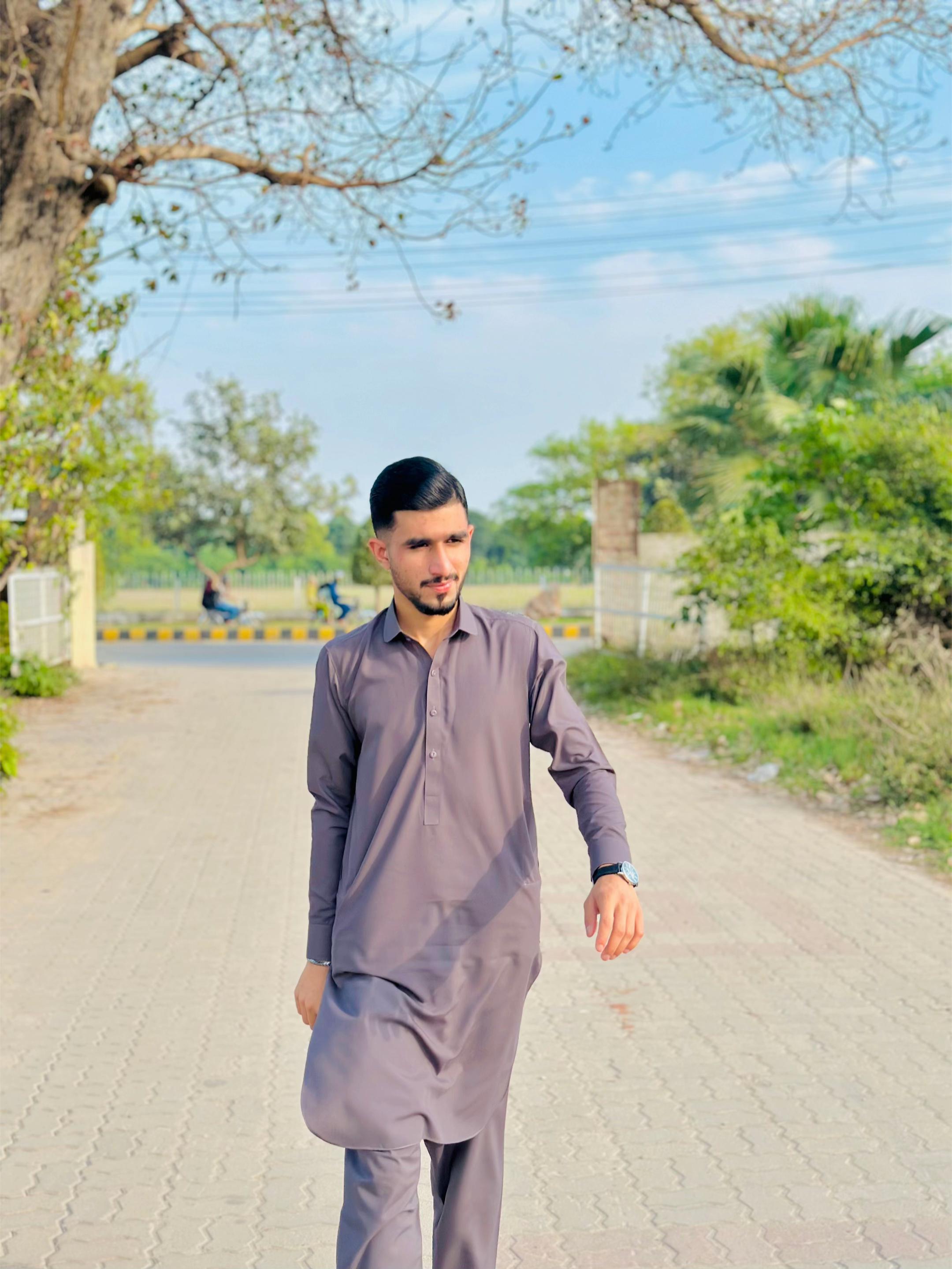 @MOحID KHAN ❤️&zwj;🔥