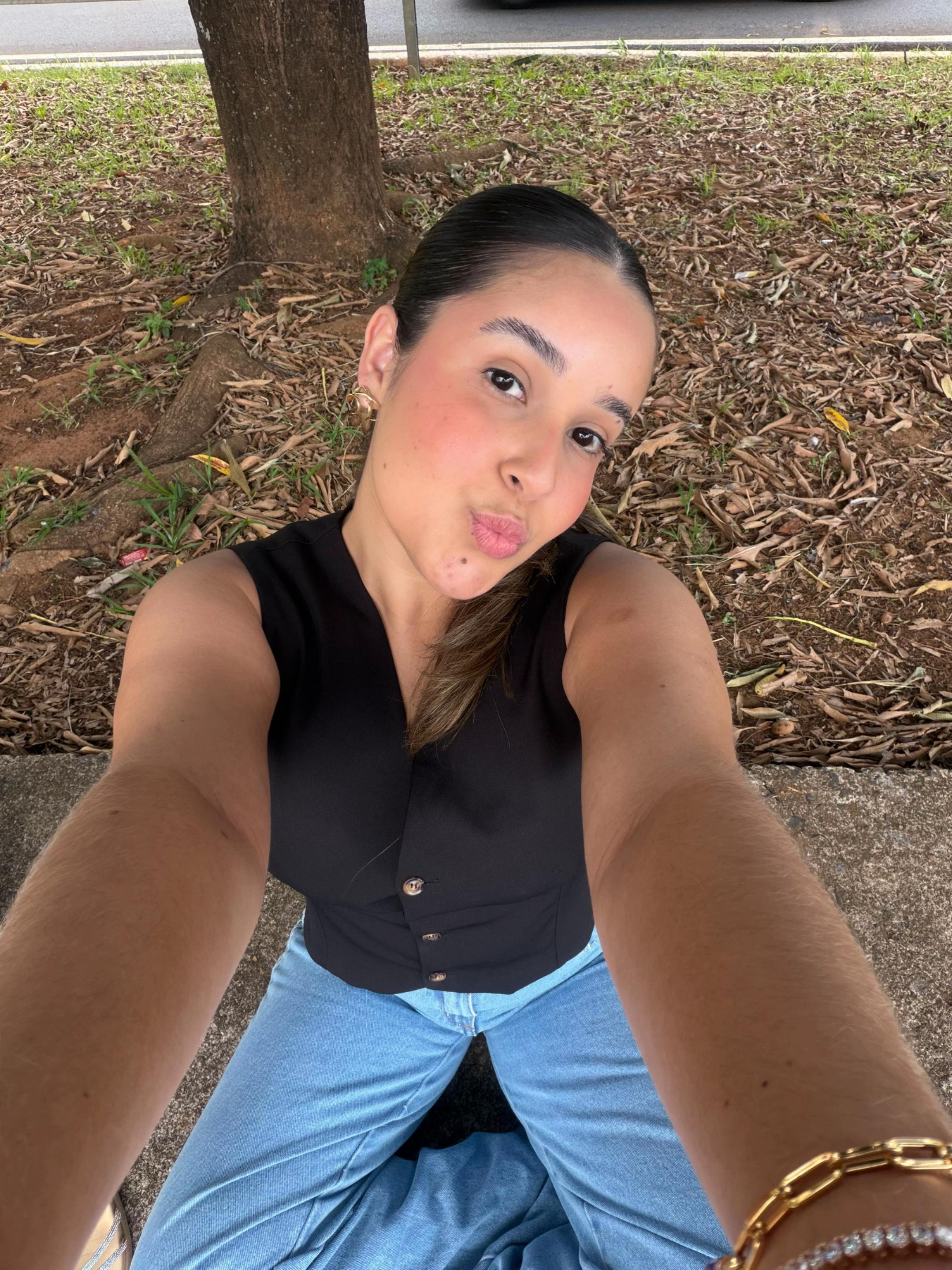 @Maria Julia Bueno Goularte