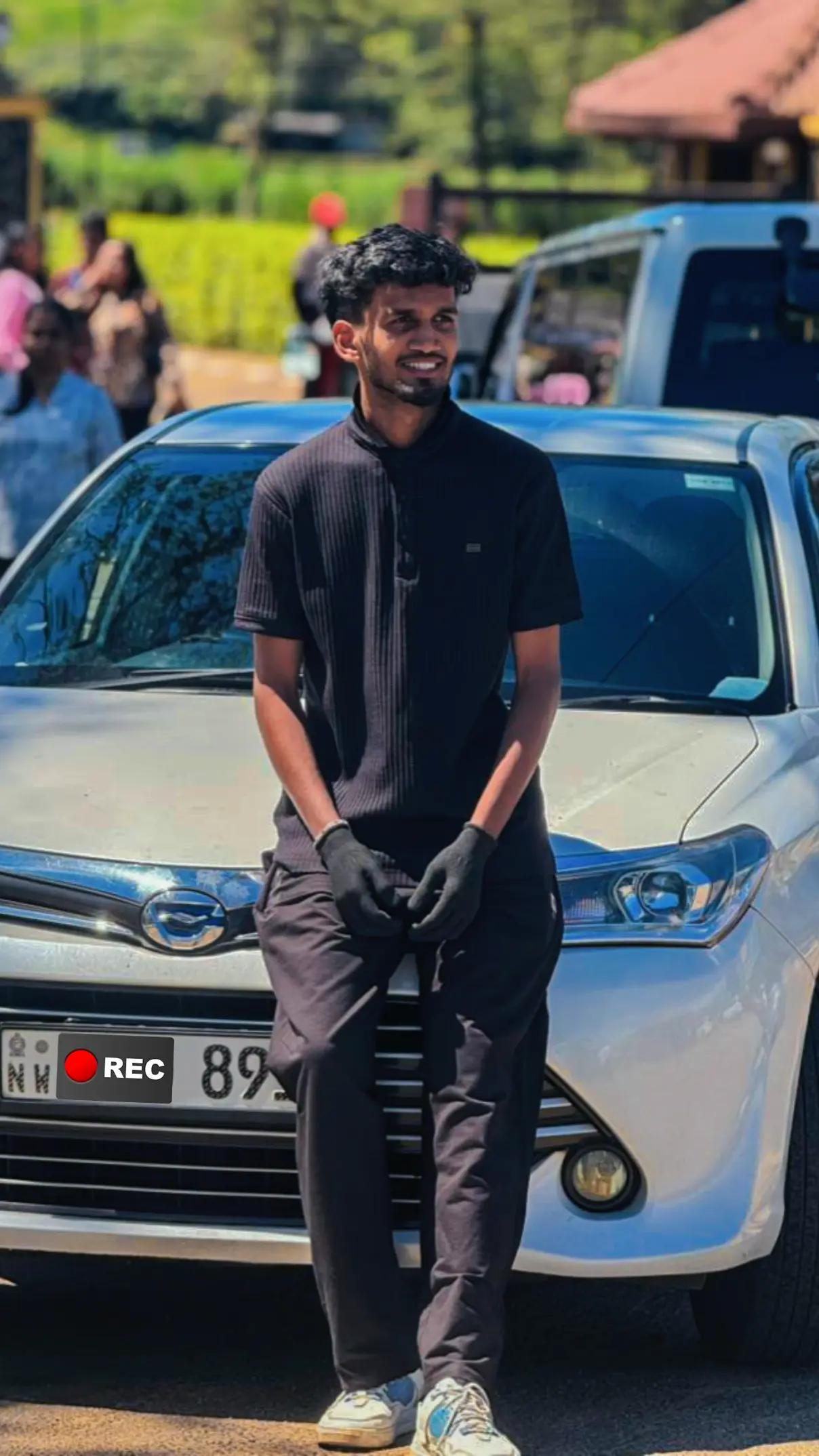@𝗠𝗿 .Uᴍᴀɪʀ🪐