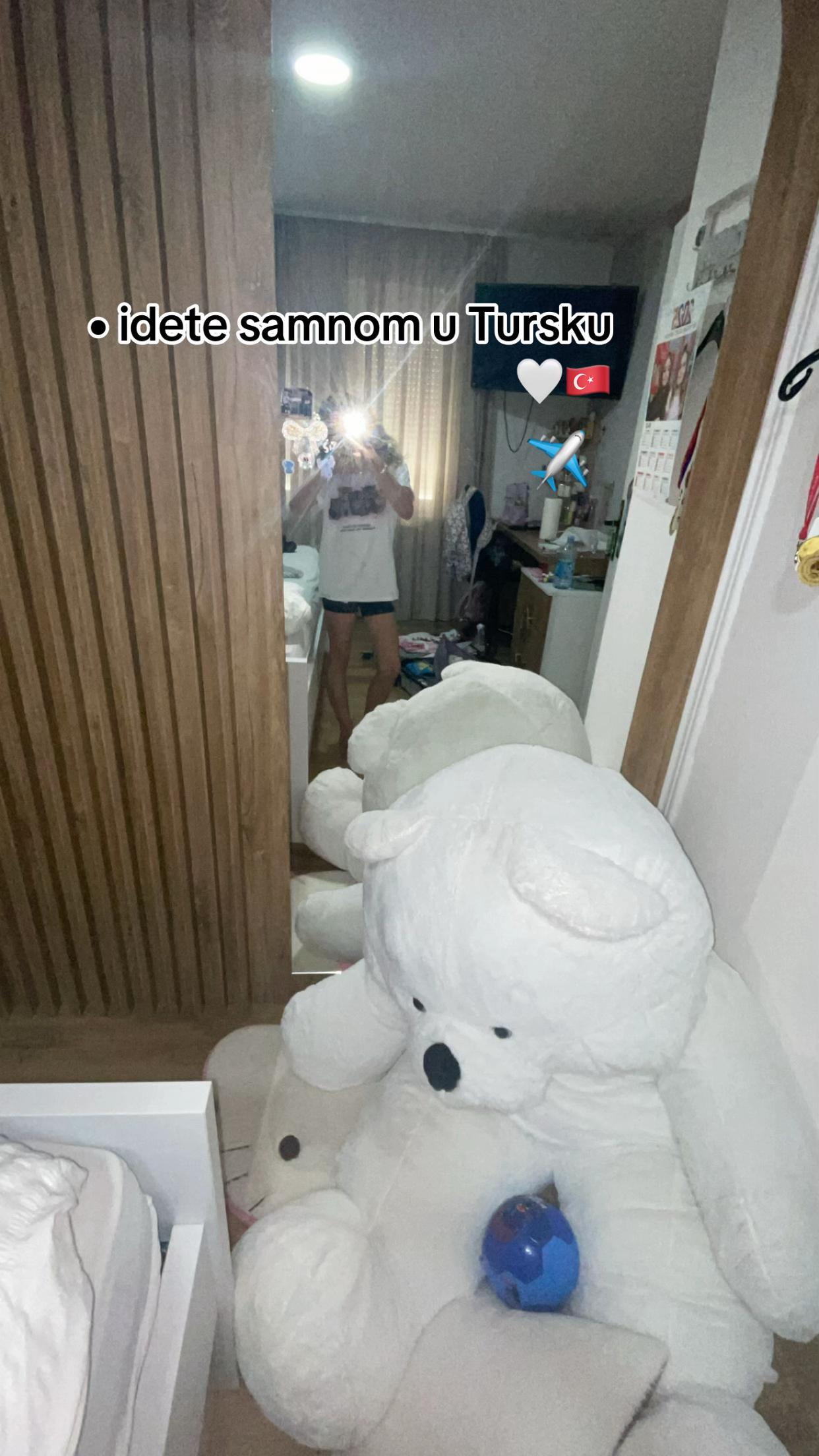 @๐๐ง๐๐ท๐ค