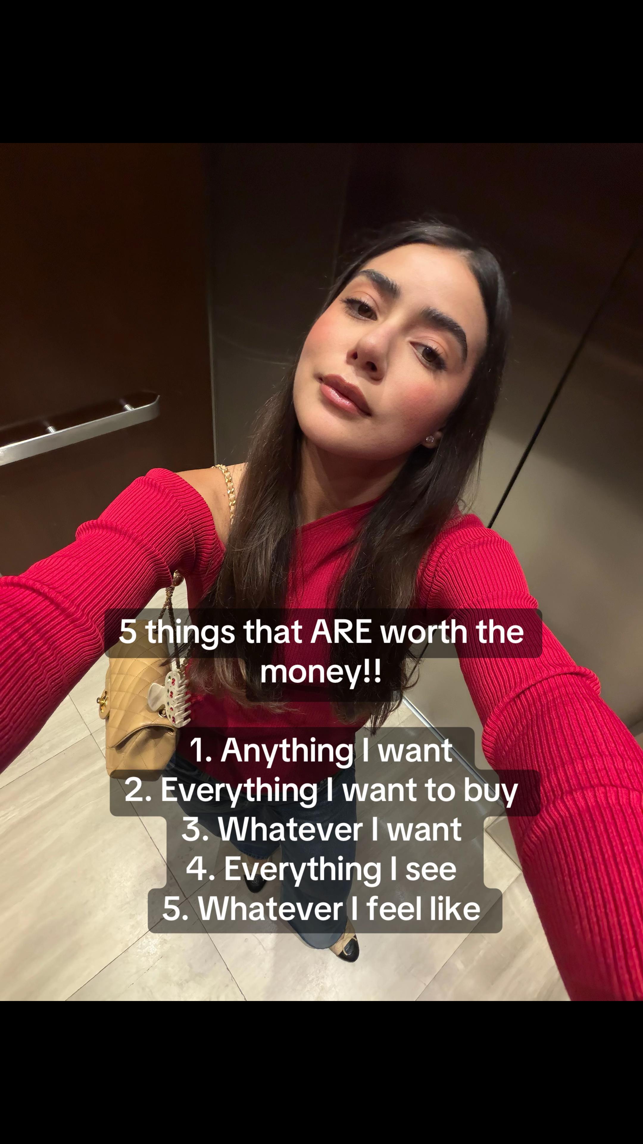 @Victoria Diaz