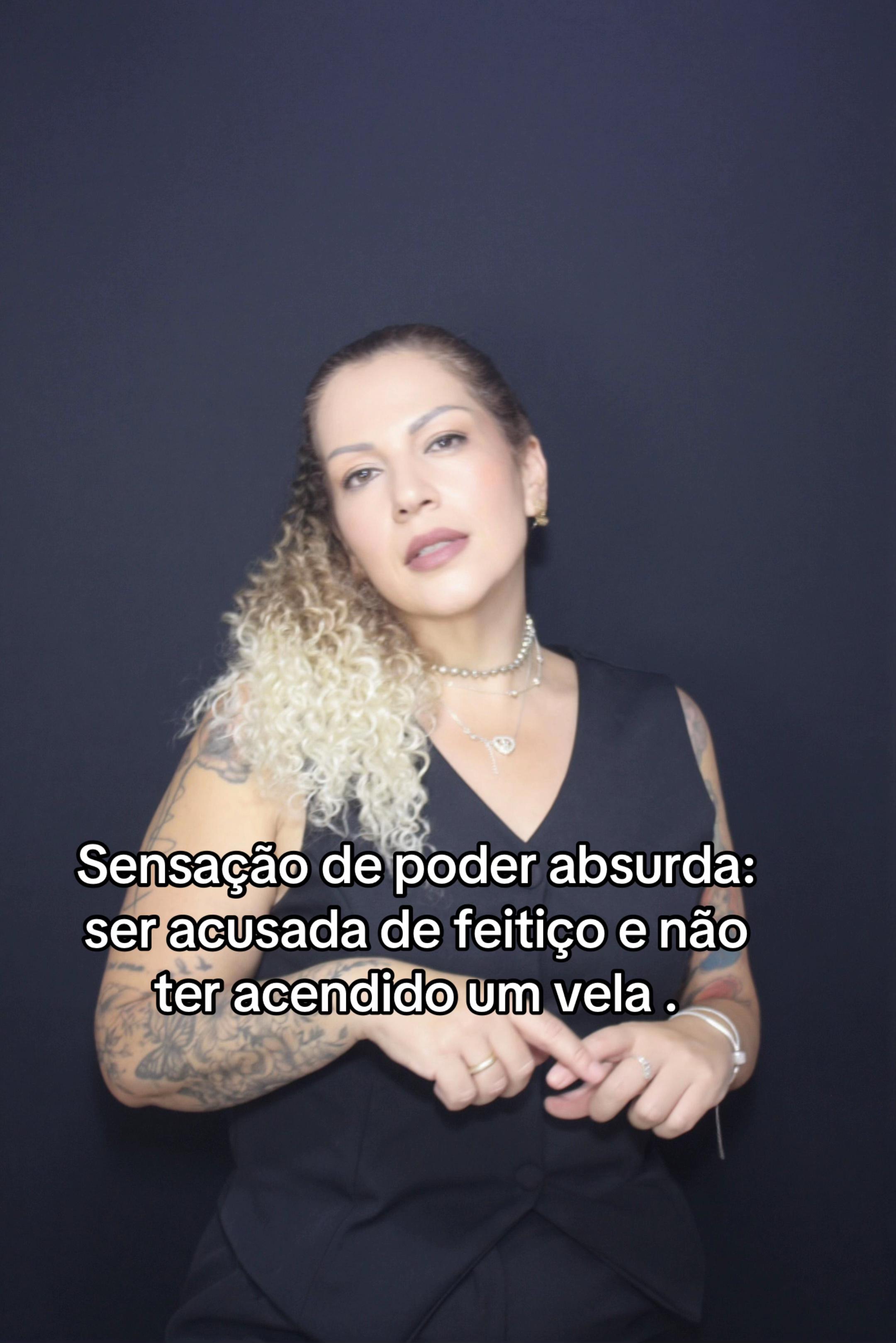 @Carla Rafaela Moura