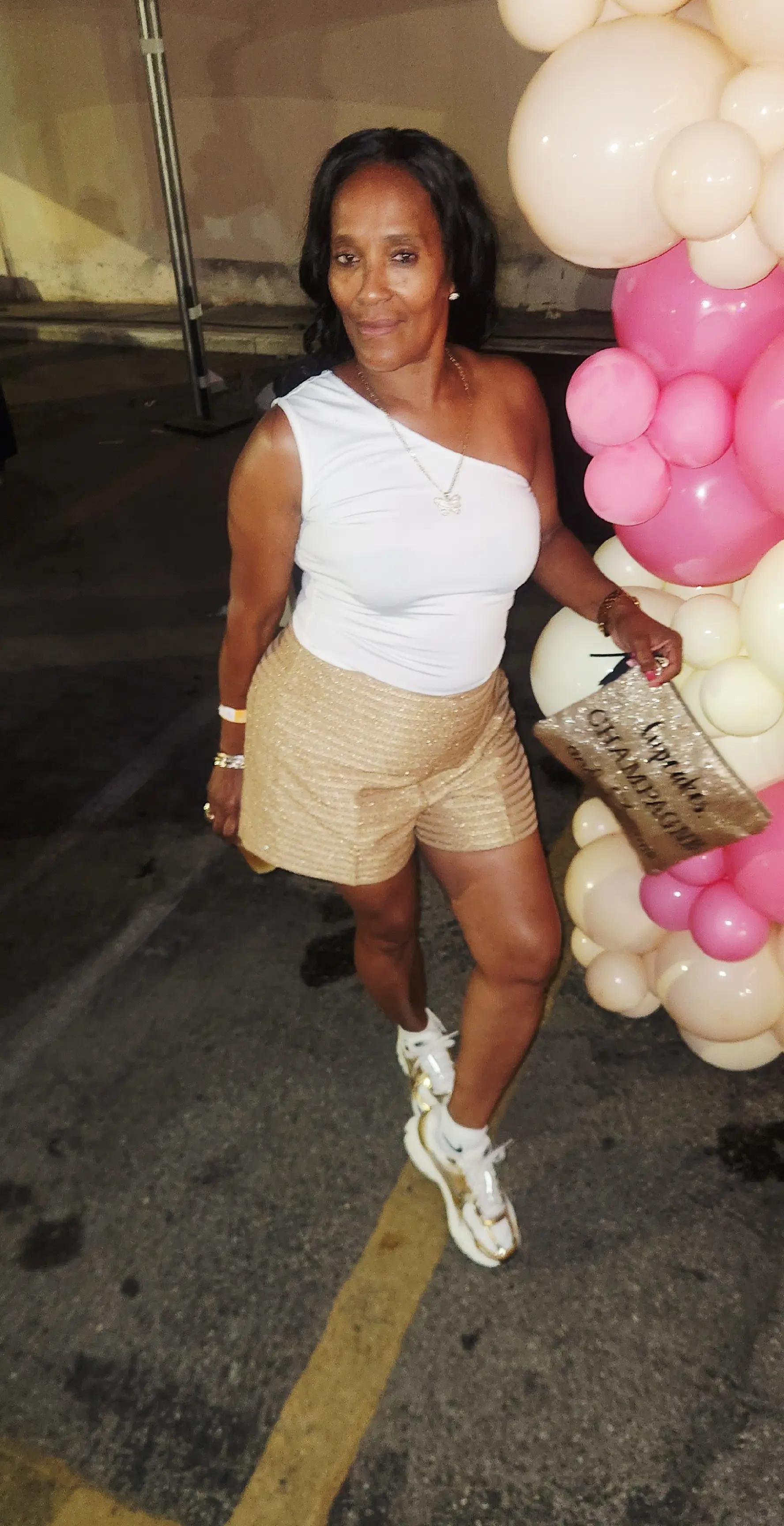 @Zumbaqueen950