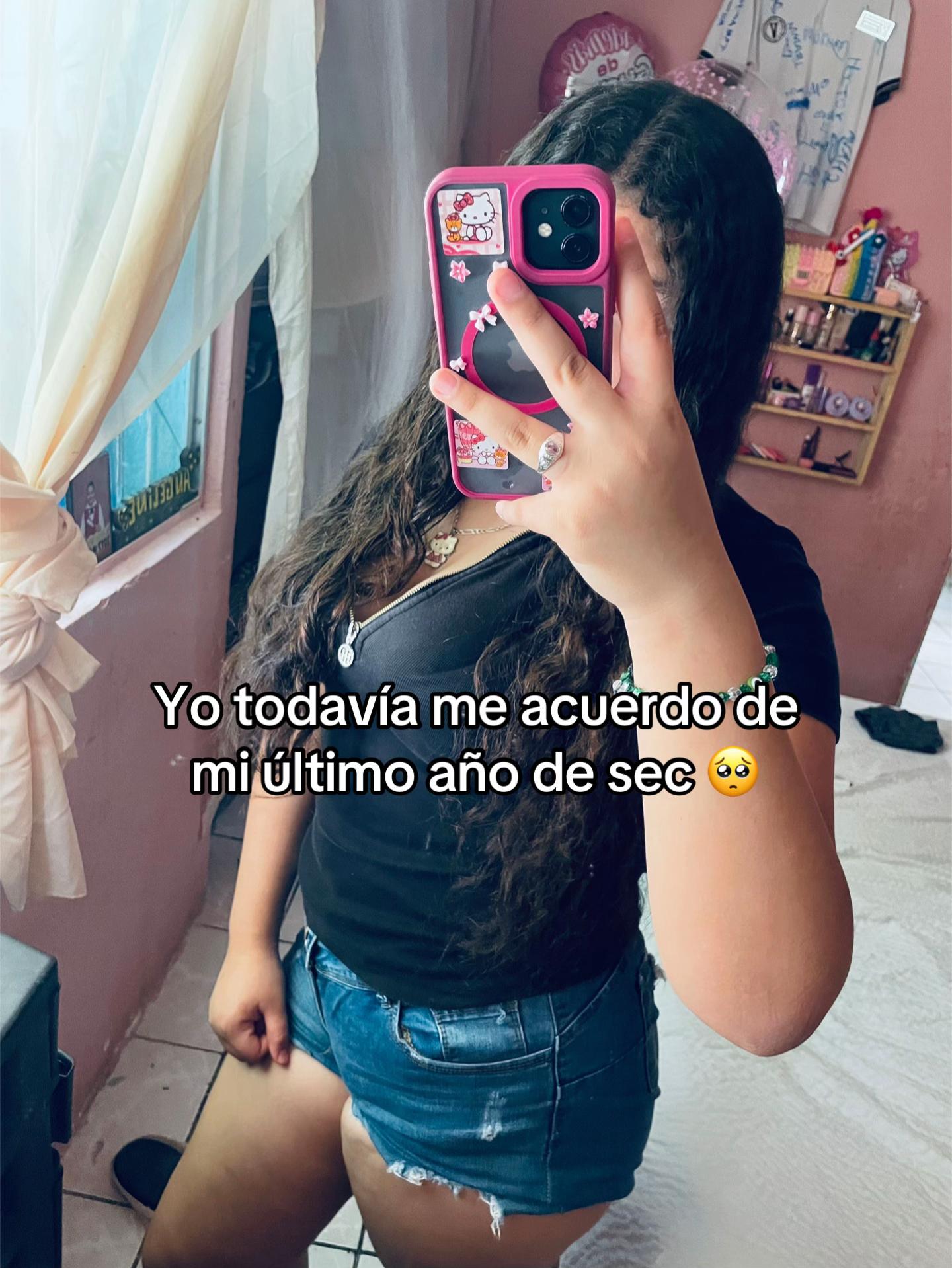 @Angy🎀