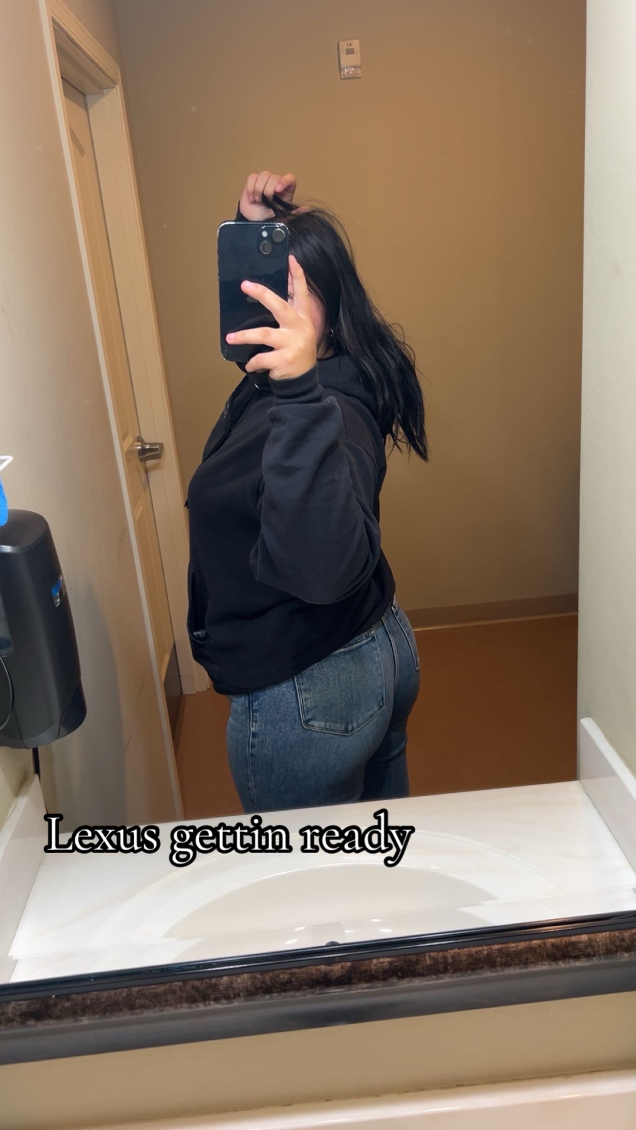 @Lexus_marie