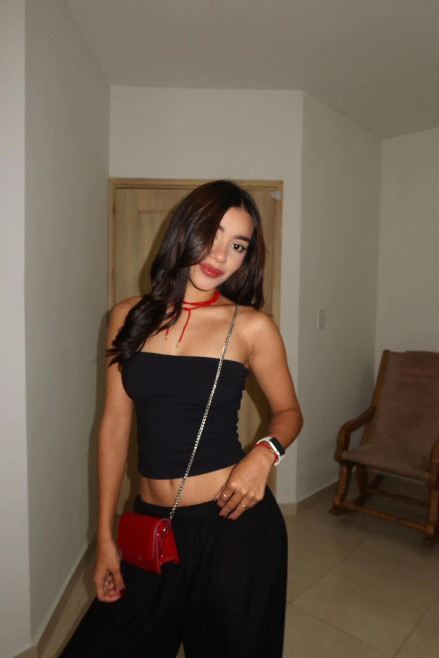 @laurarhenalss