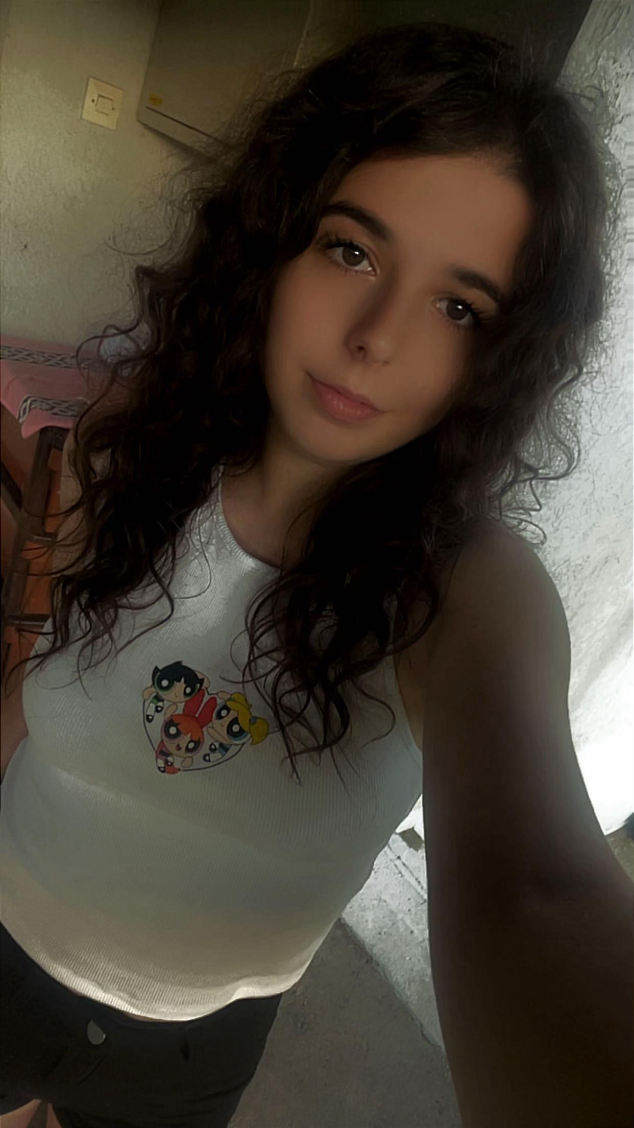@🧚🏻&zwj;♀️miciii92🔦🌟