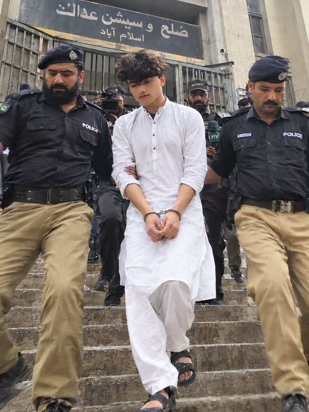 @HANGU BOY