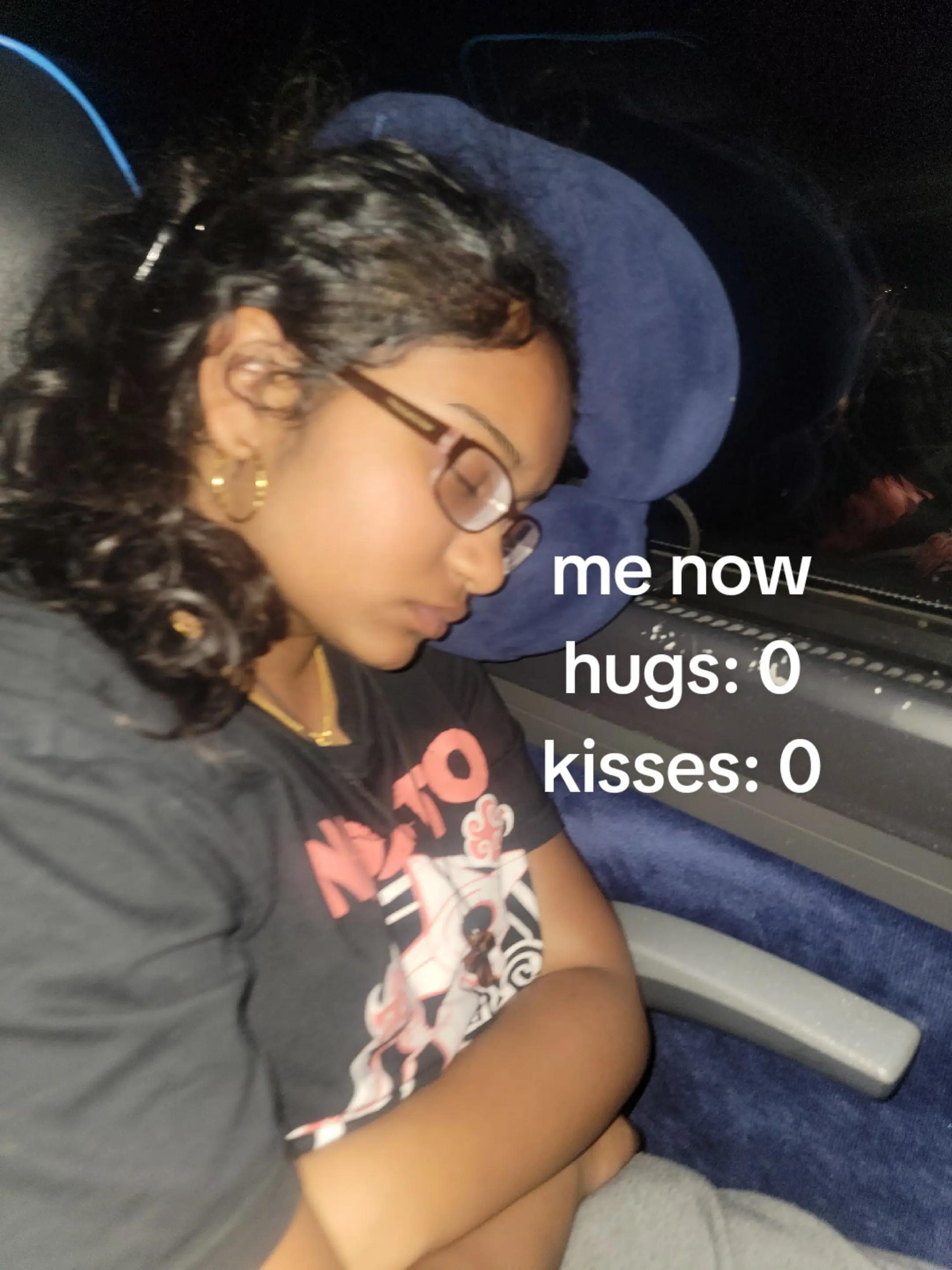 @𝐆𝐥𝐚𝐧𝐜𝐲 🪷