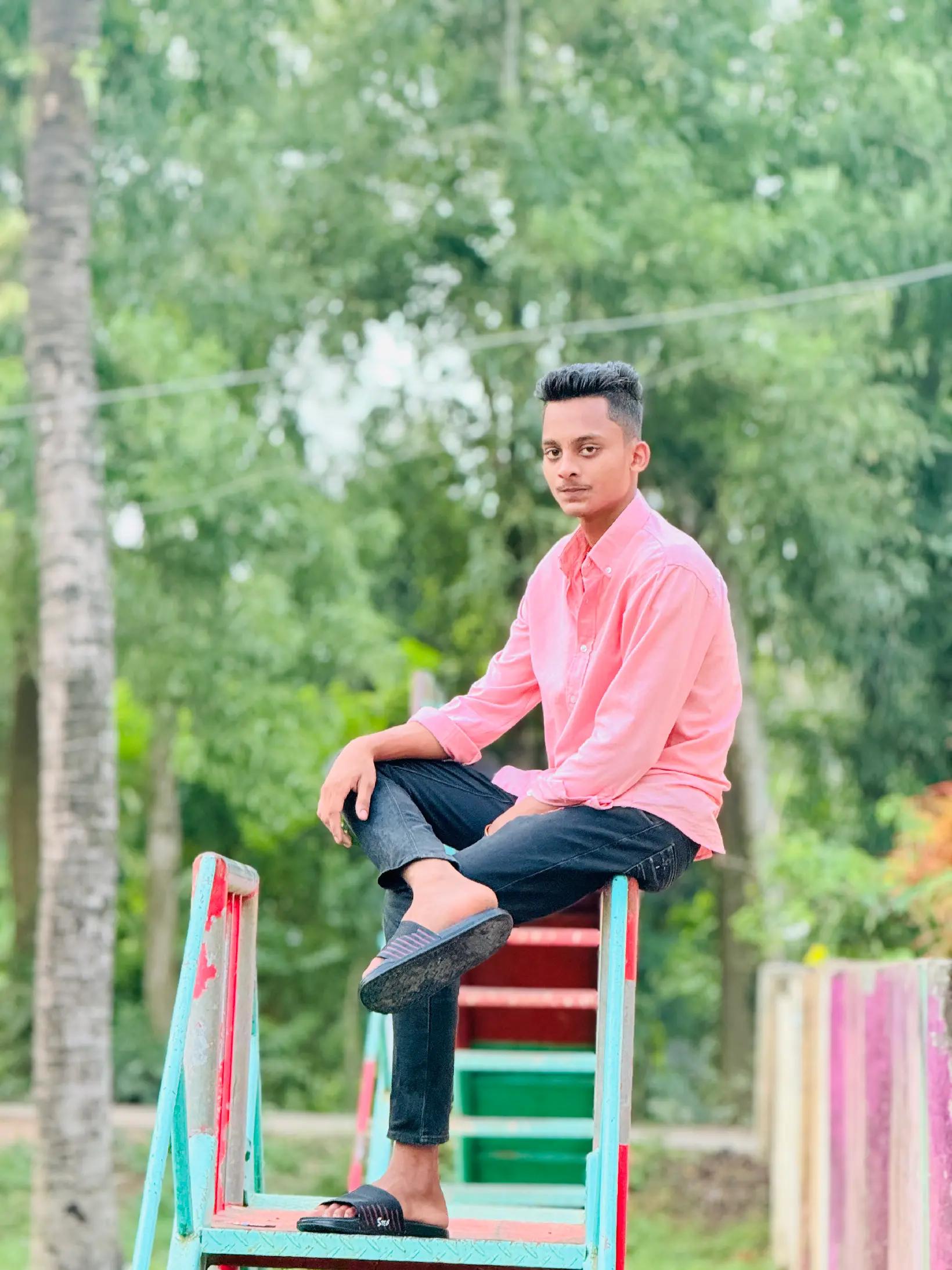 @ S H Rafi 🌪️