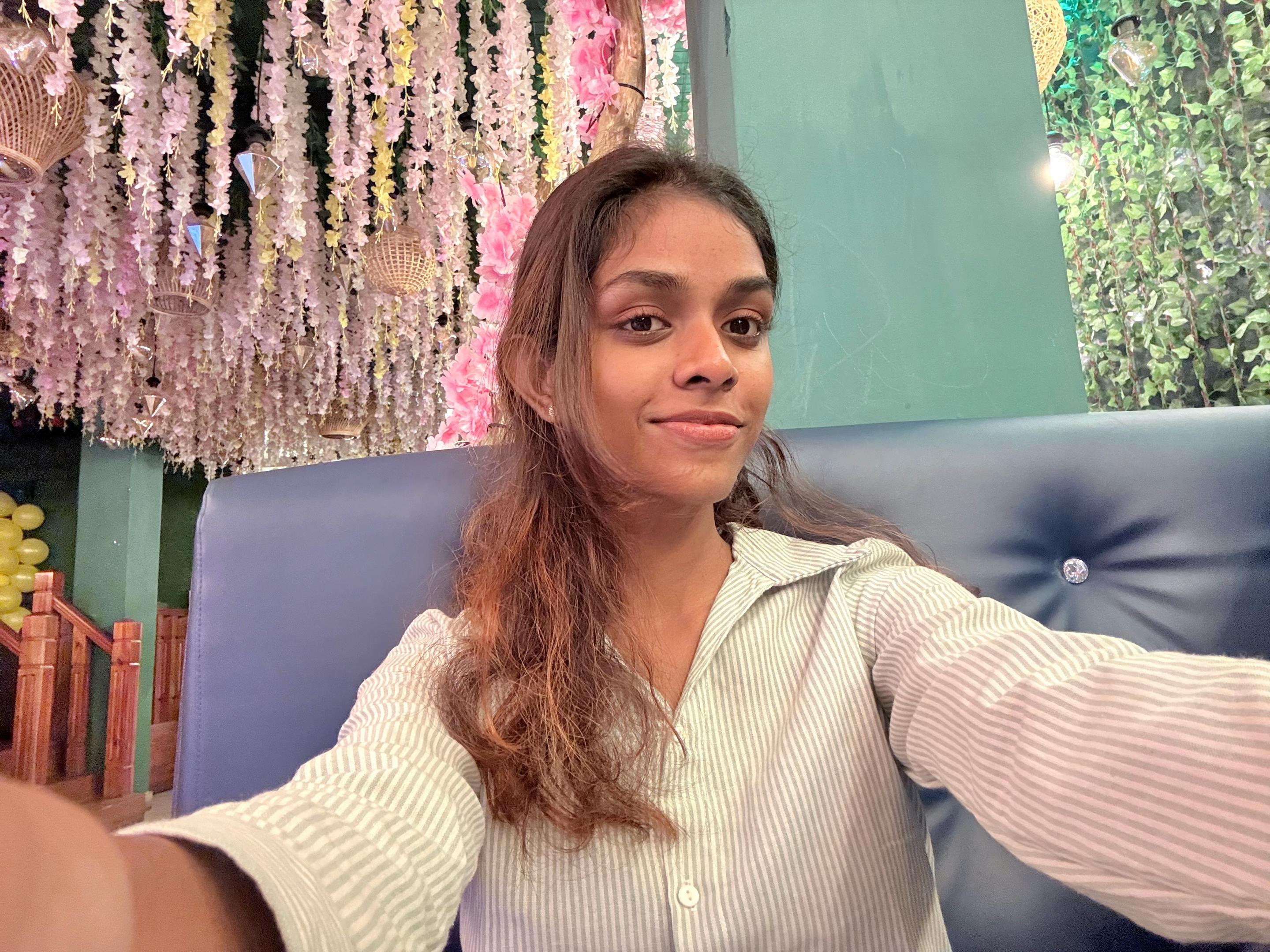 @Suhaaa🌸