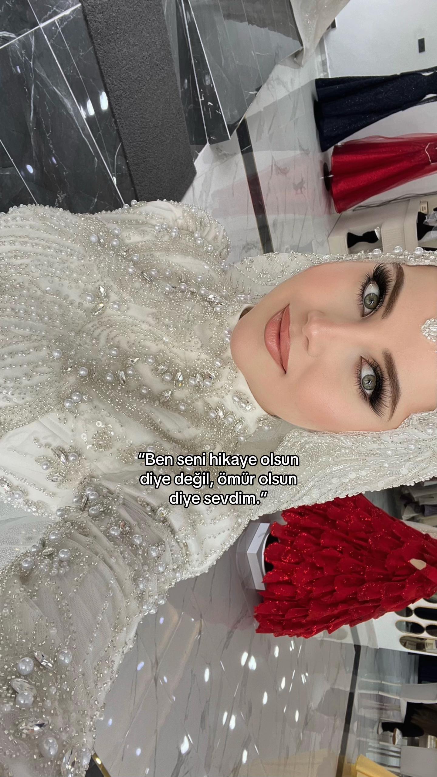 @𝓐𝓵𝓮𝔂𝓷𝓪🎀