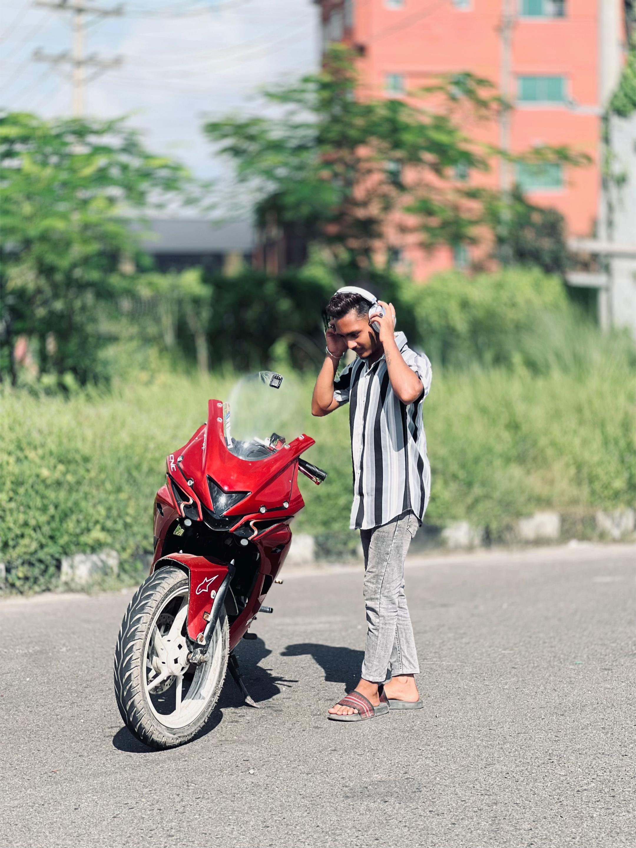 @-AY'AN Chowdhury 🫶