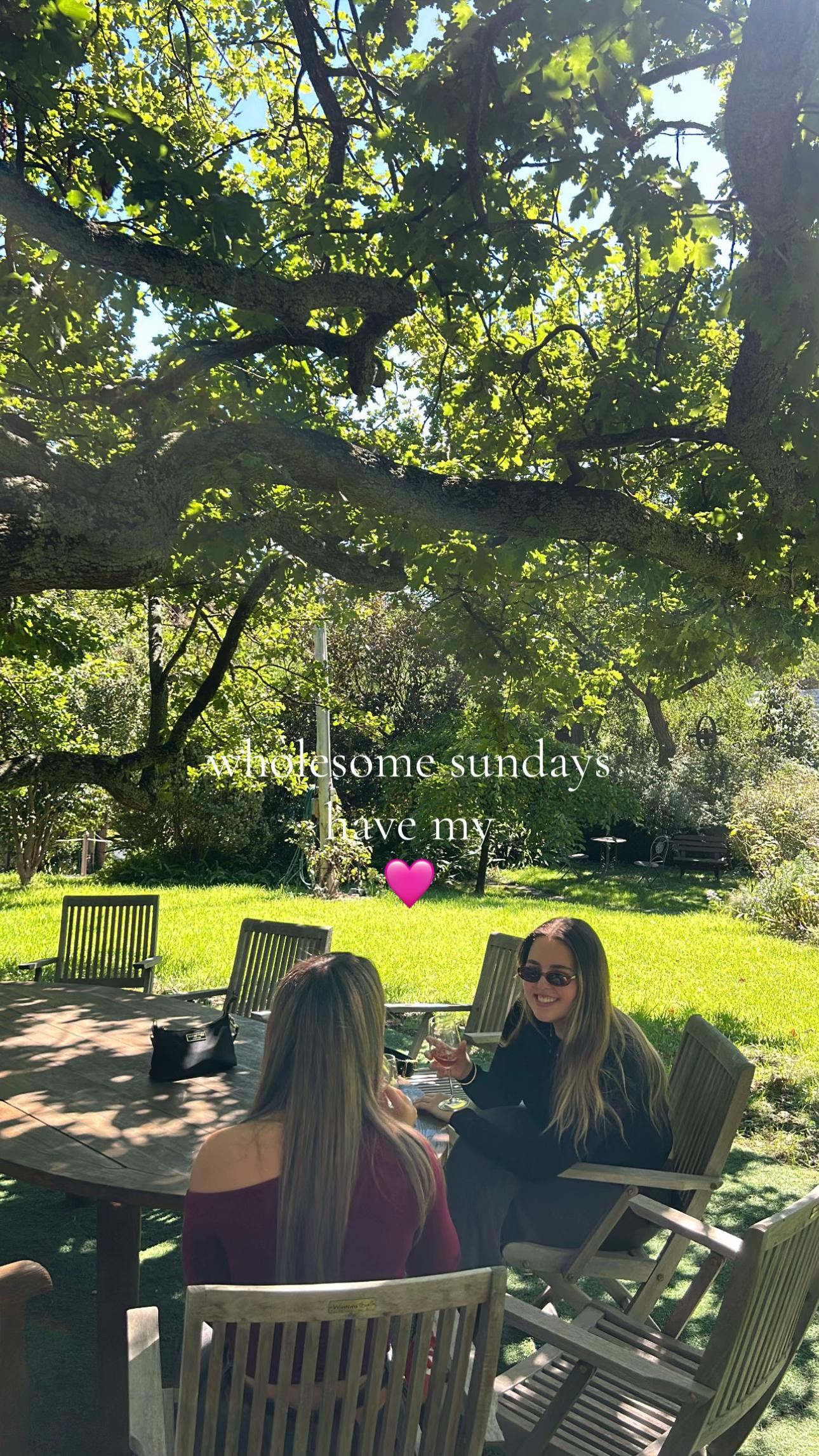 @Livvy🌸🍒🪩