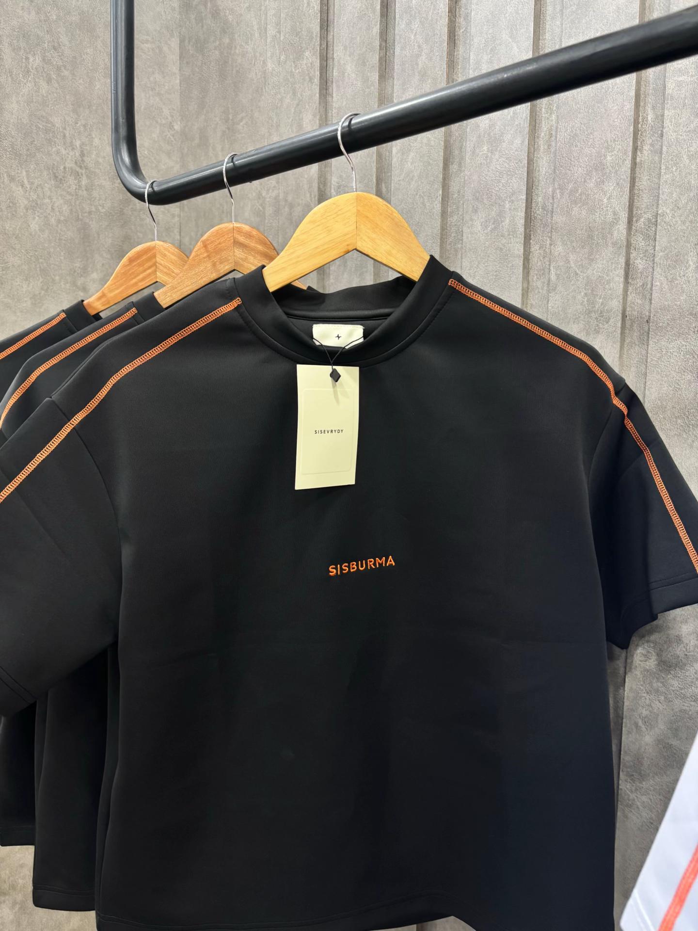 @T fashion brand 🦋