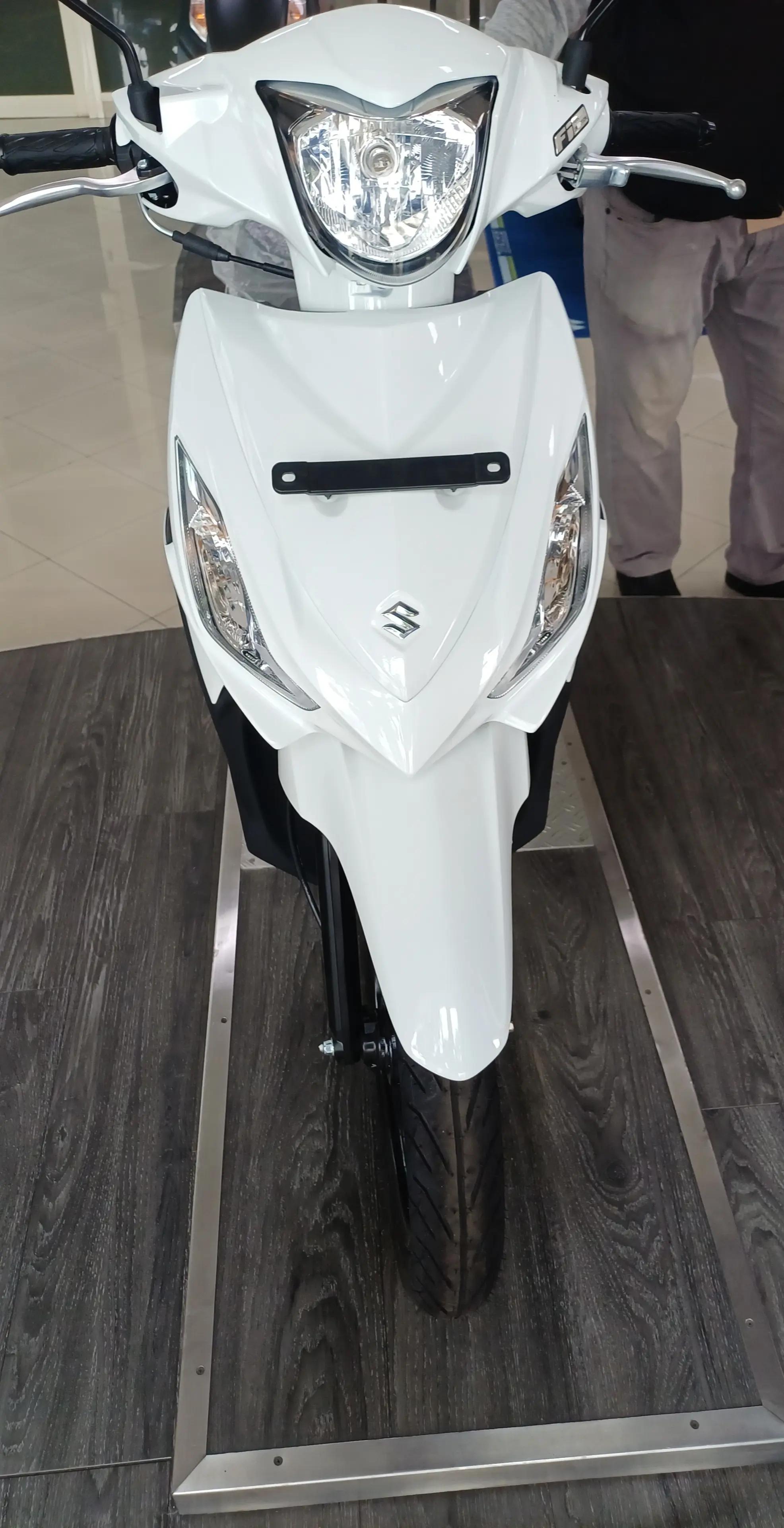 @suzuki hayam wuruk