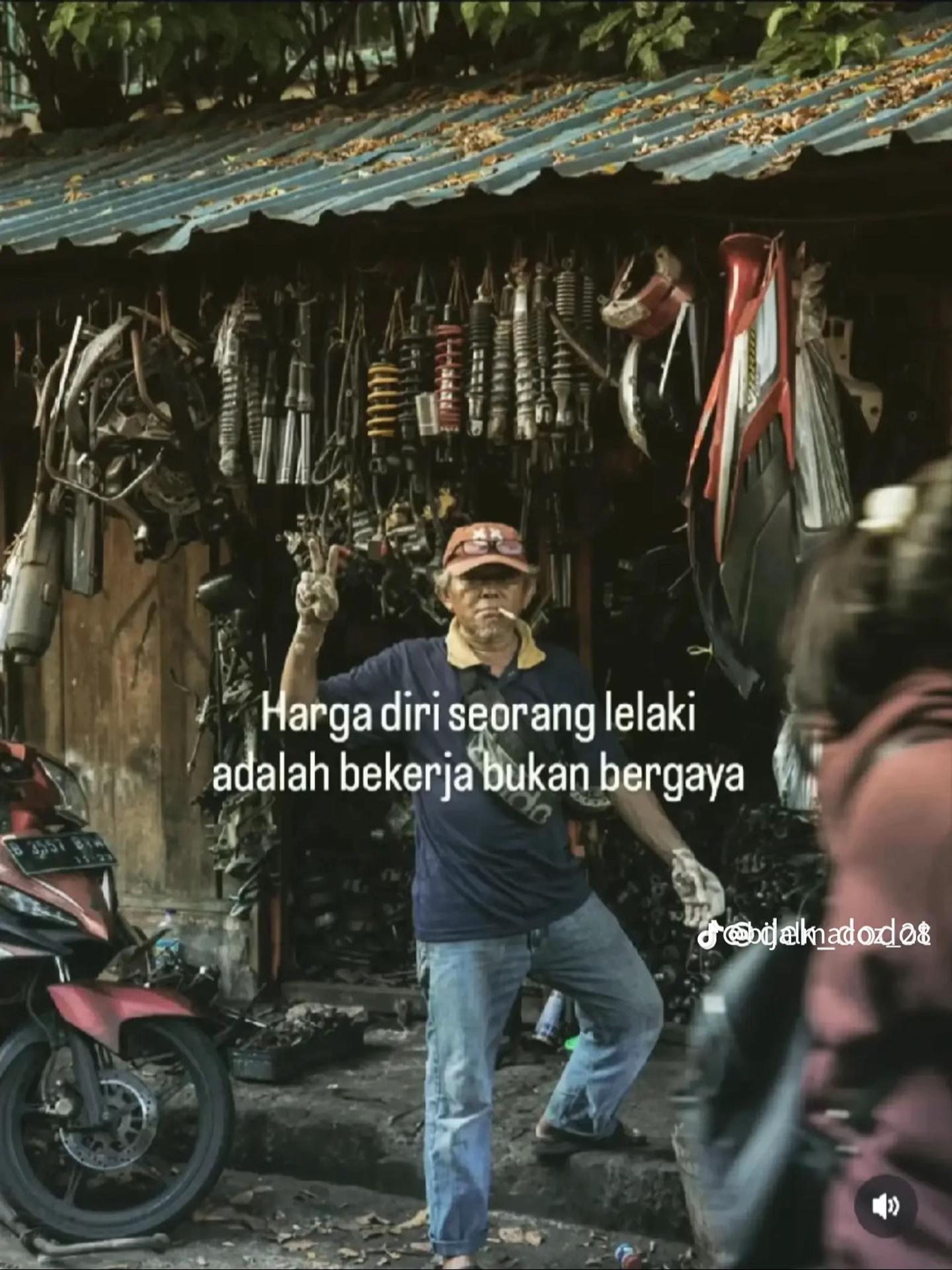 @UMKAKUL_LAGIMABUK