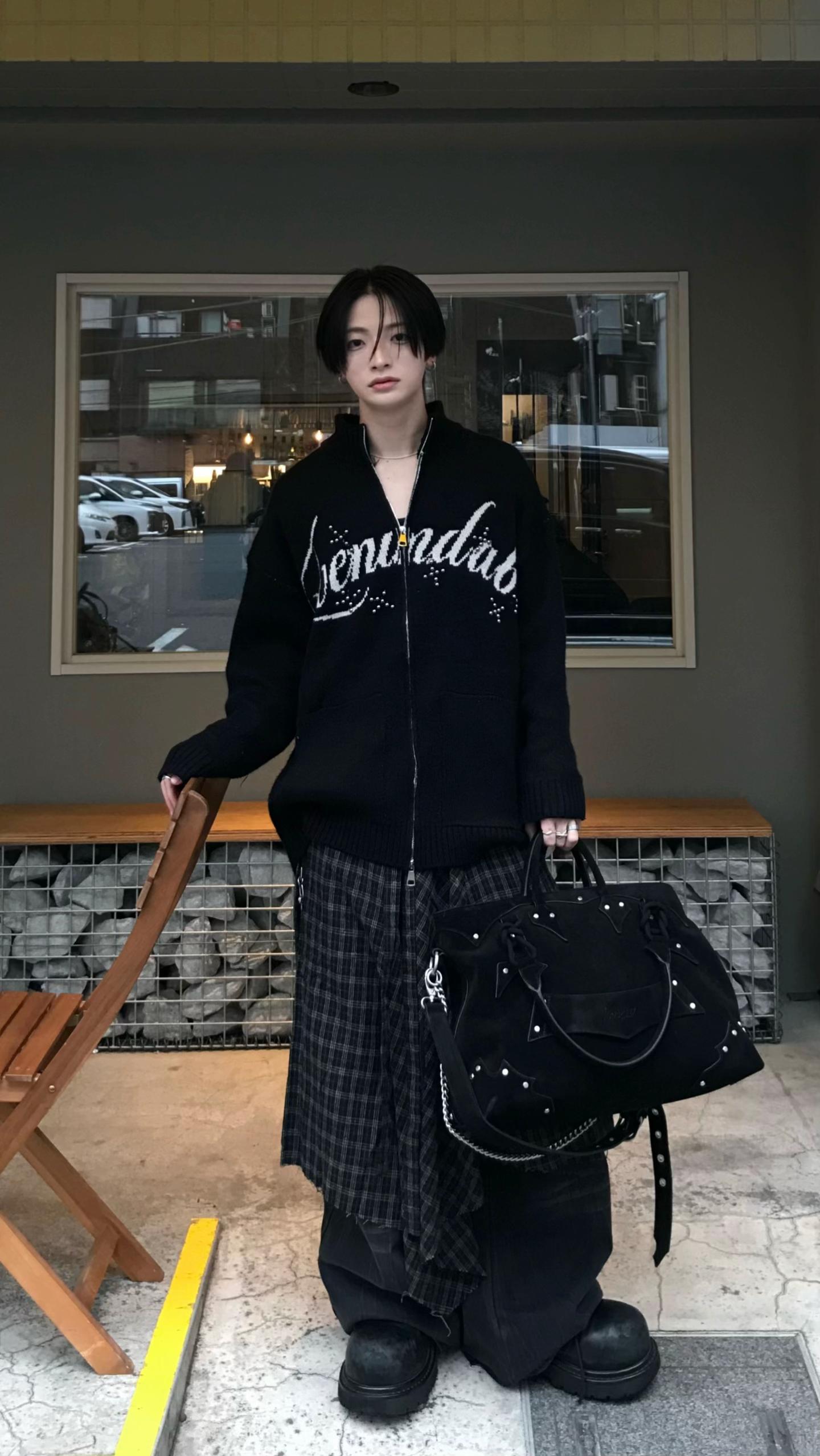 @ꓵꓤⱯꓘIH(インスタきてね)