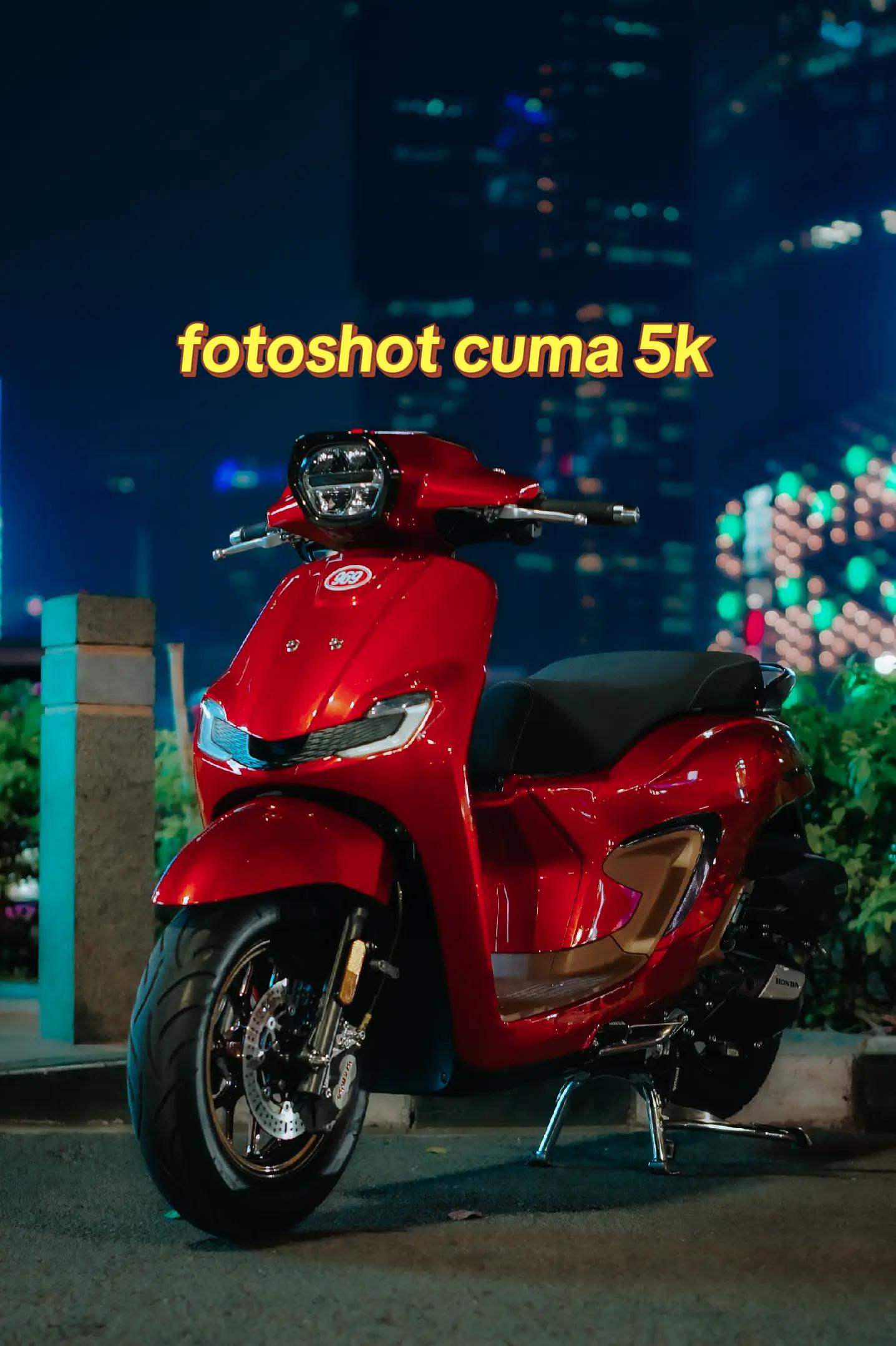 @OTOYphotograph