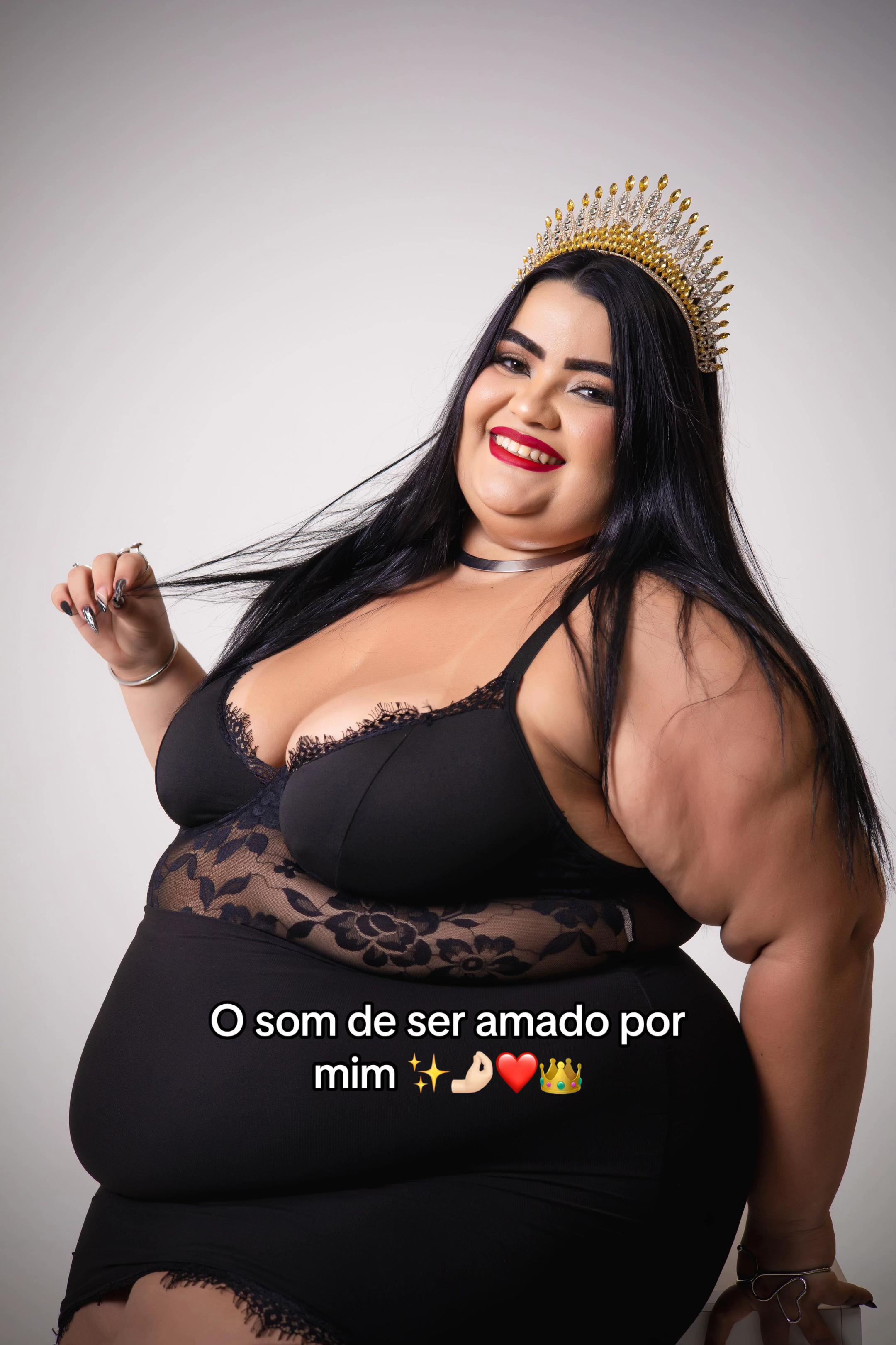 @Juliane Dias Plus size