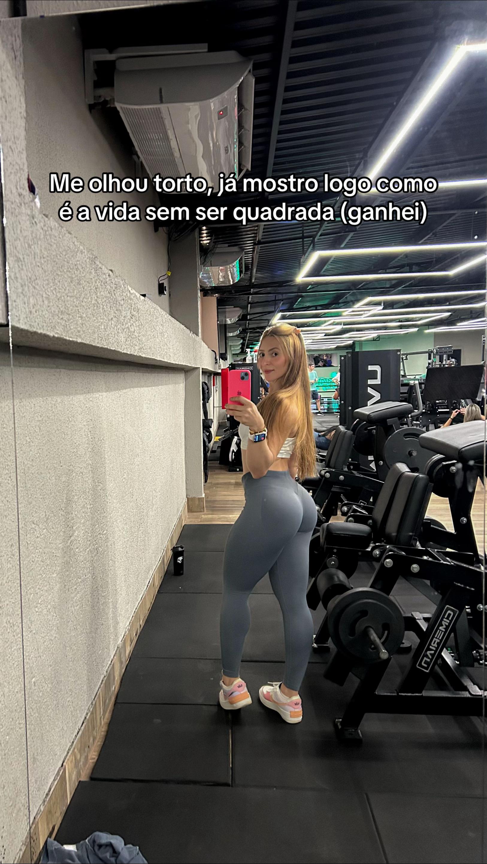@ana_candiiido