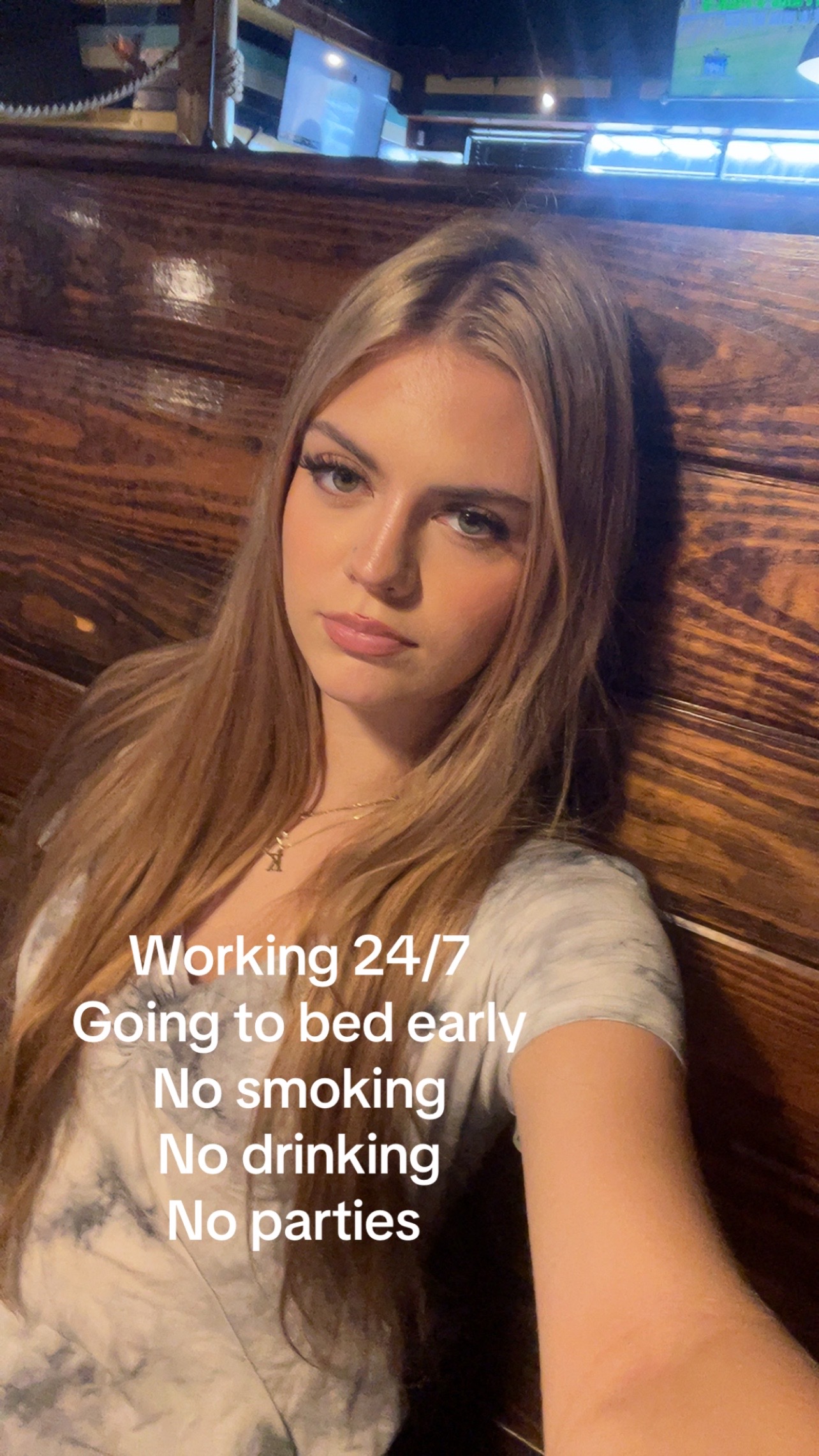 @Kat$