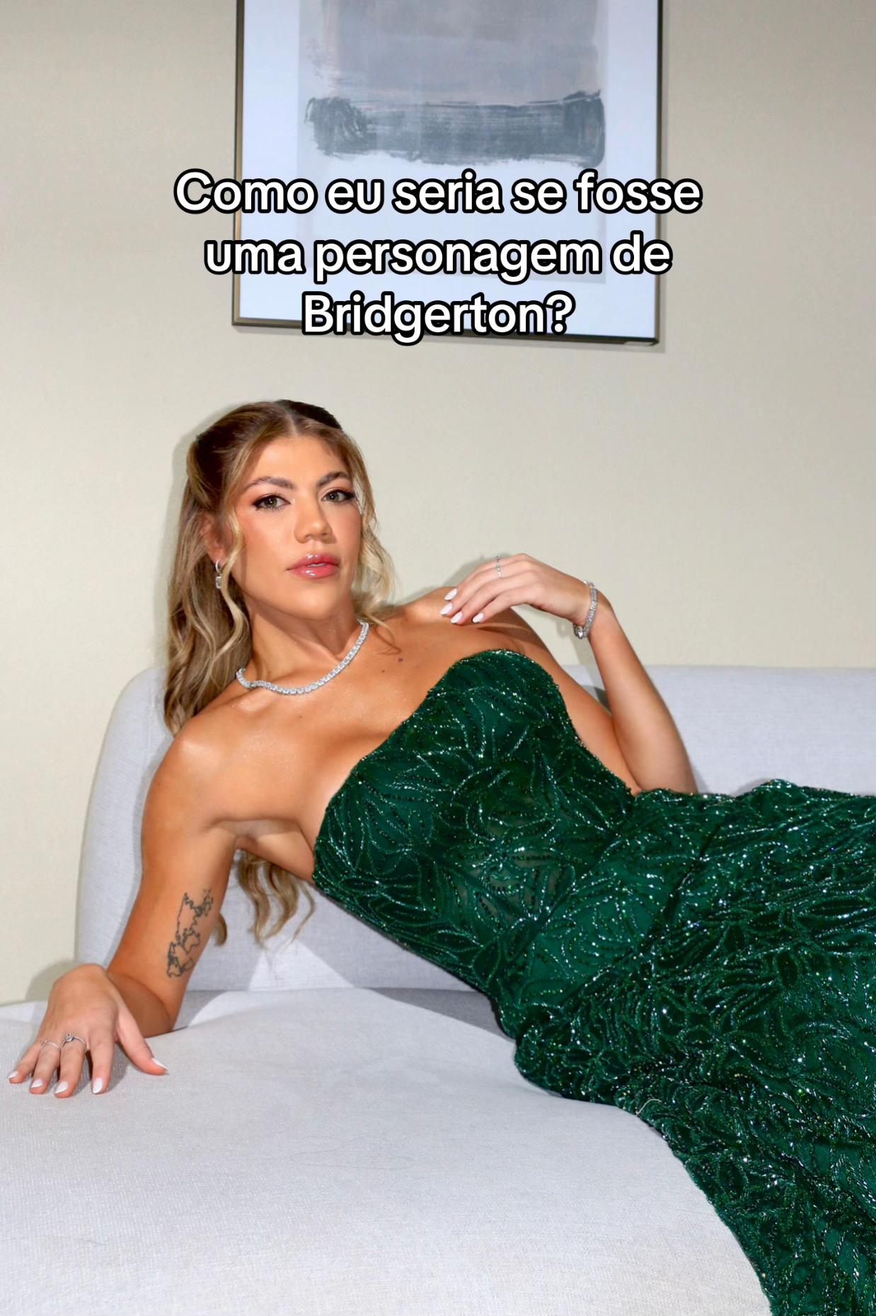 @Beatriz Cox