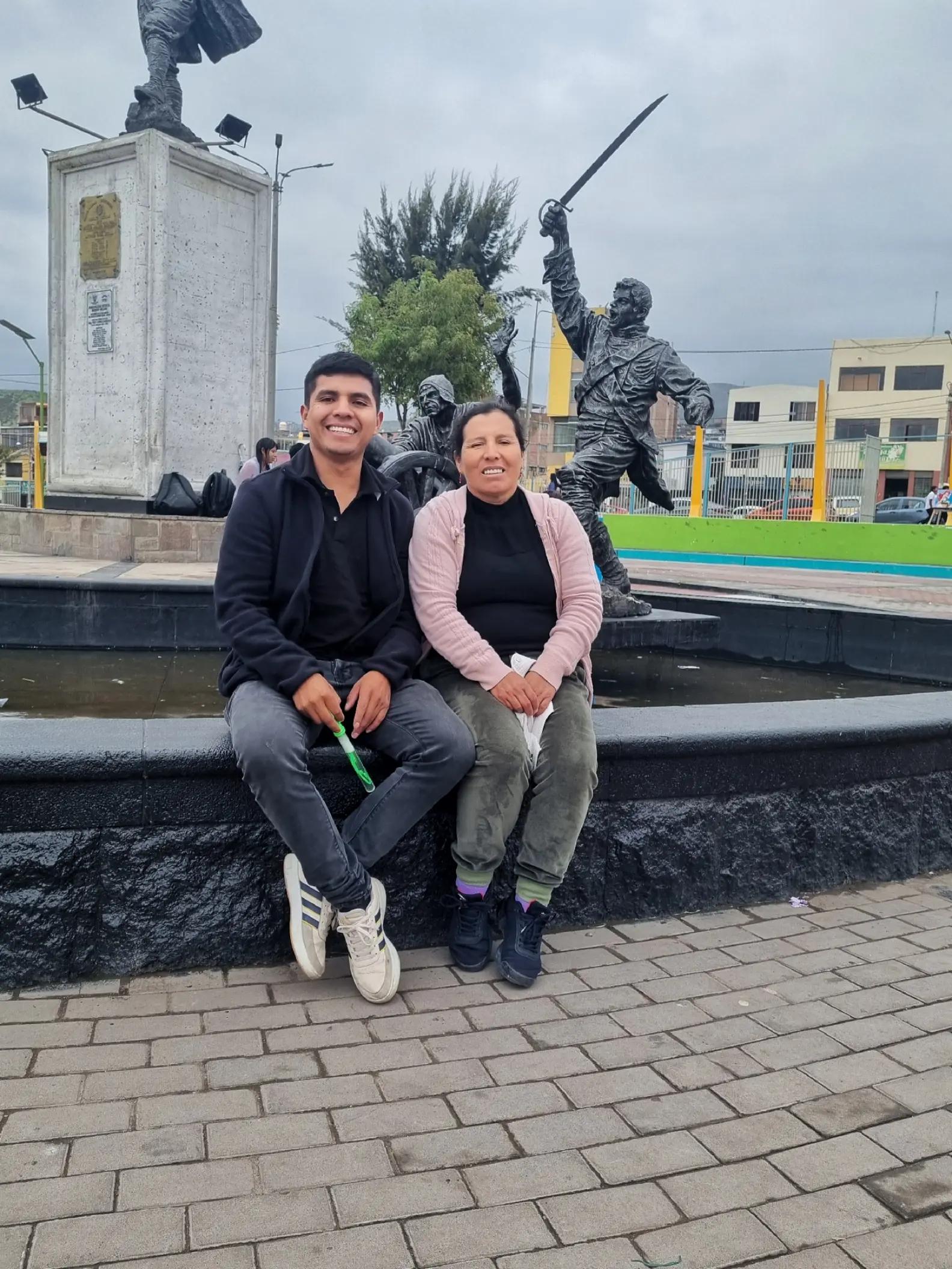 @Marco Romero C
