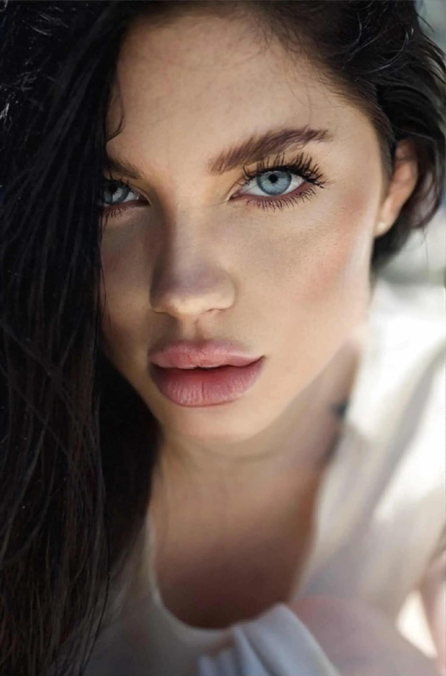 @EliteGirls