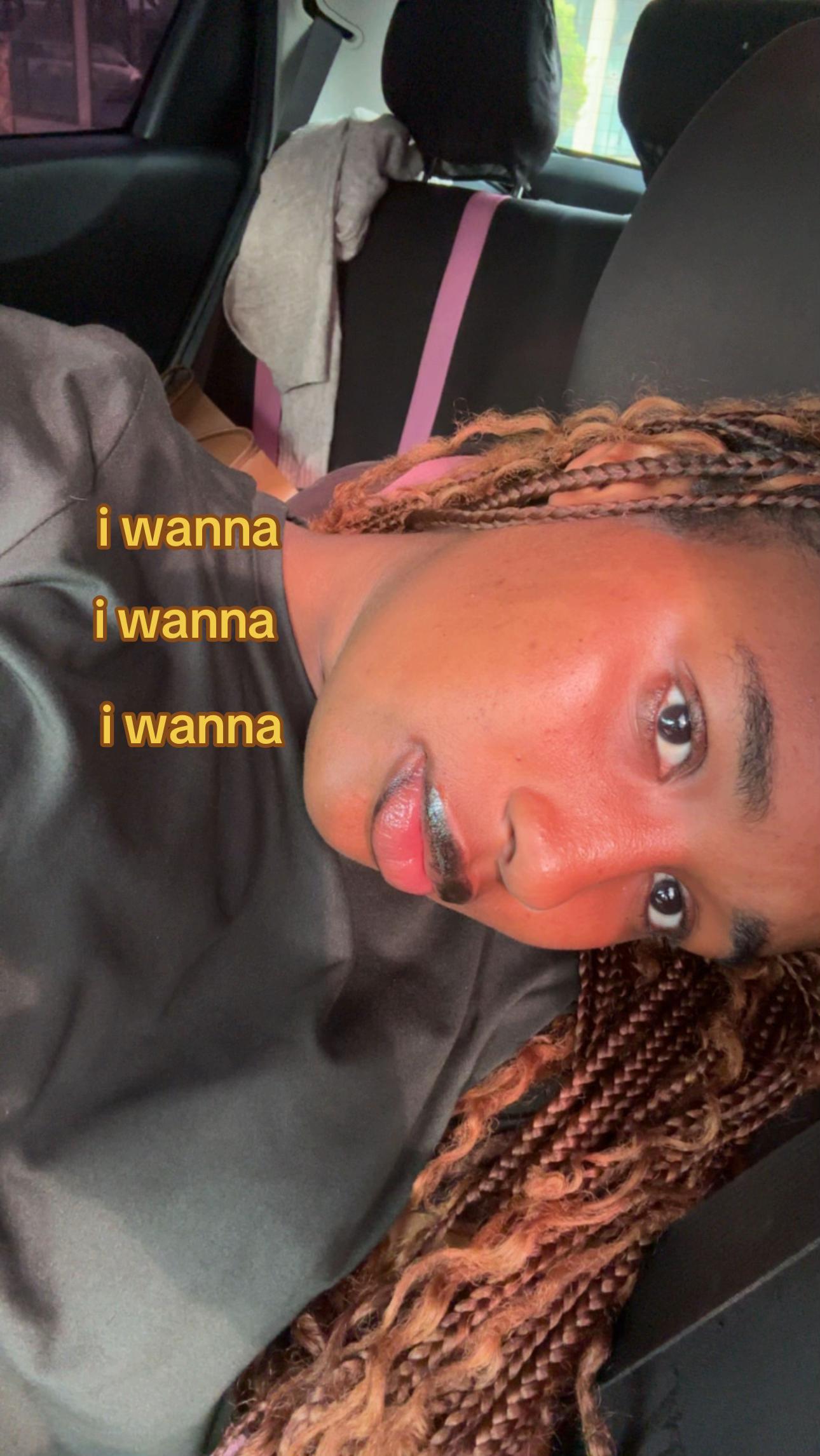 @Danaya 🦢💗