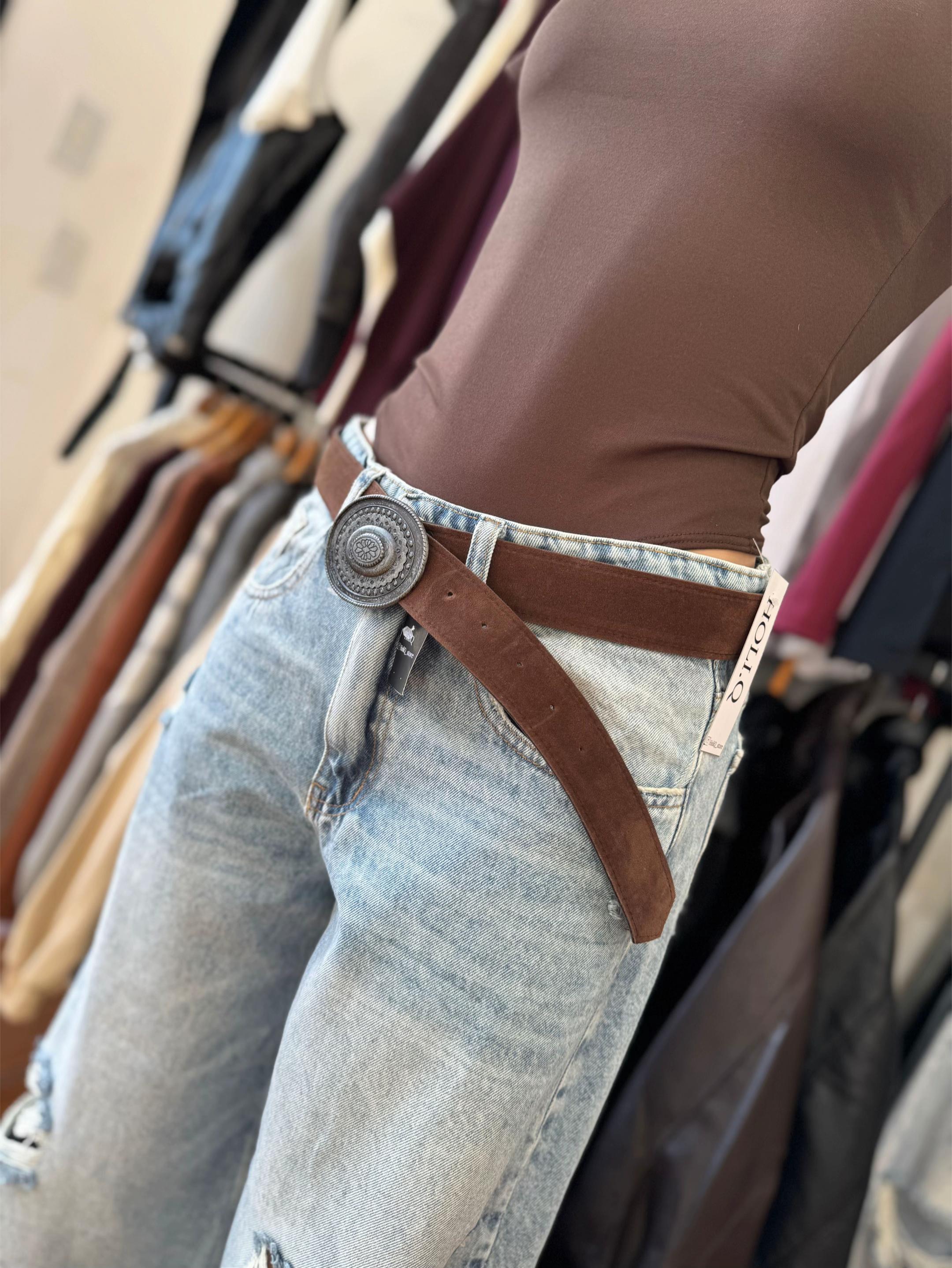 @Holiq_store