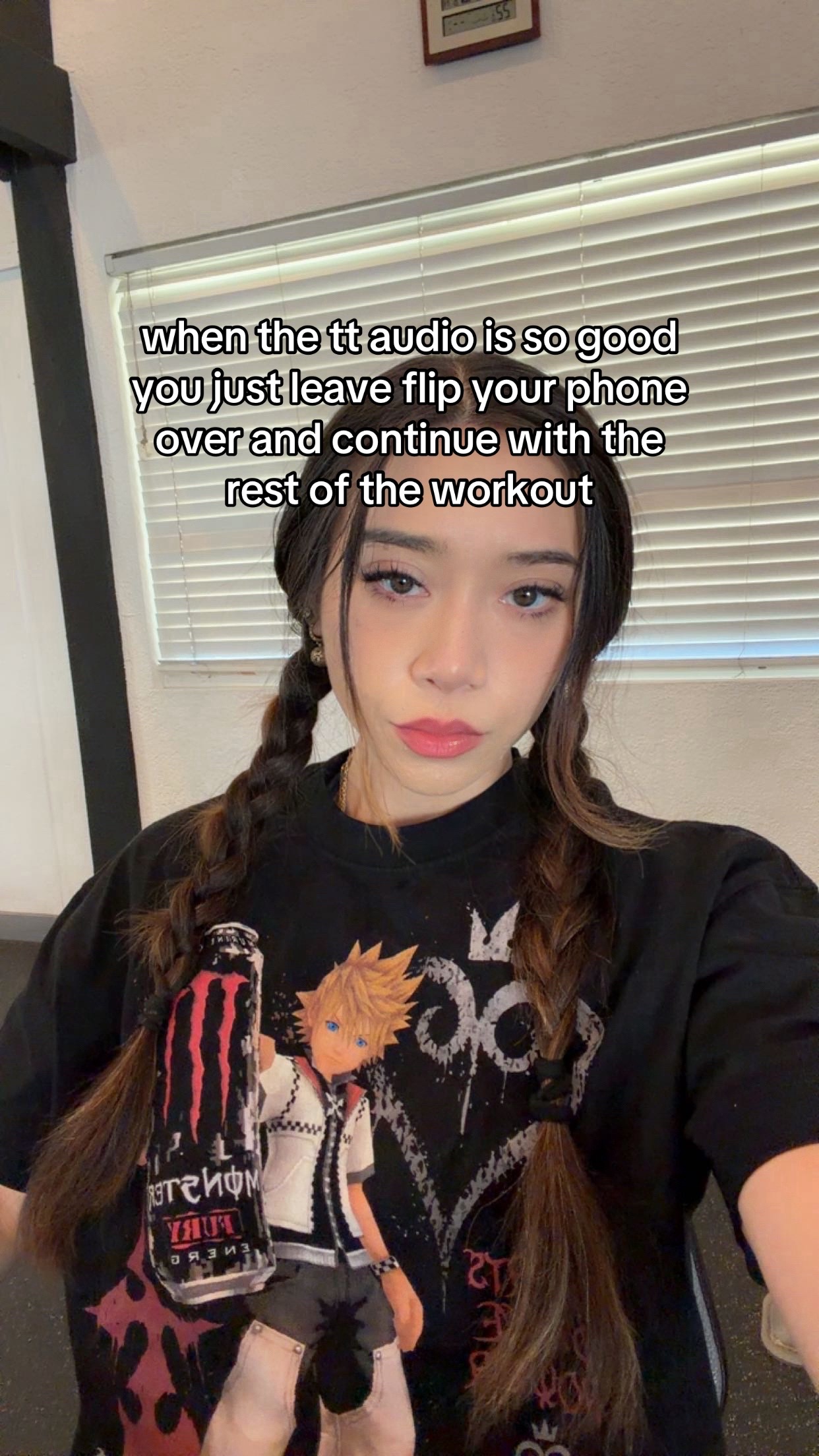 @danigoingsfit 𒉭