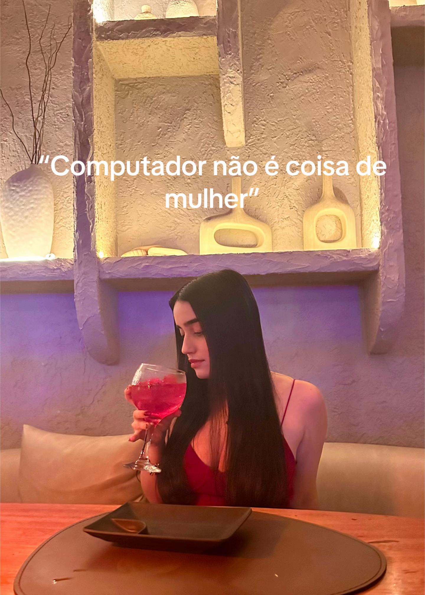@Liz Magalh&atilde;es