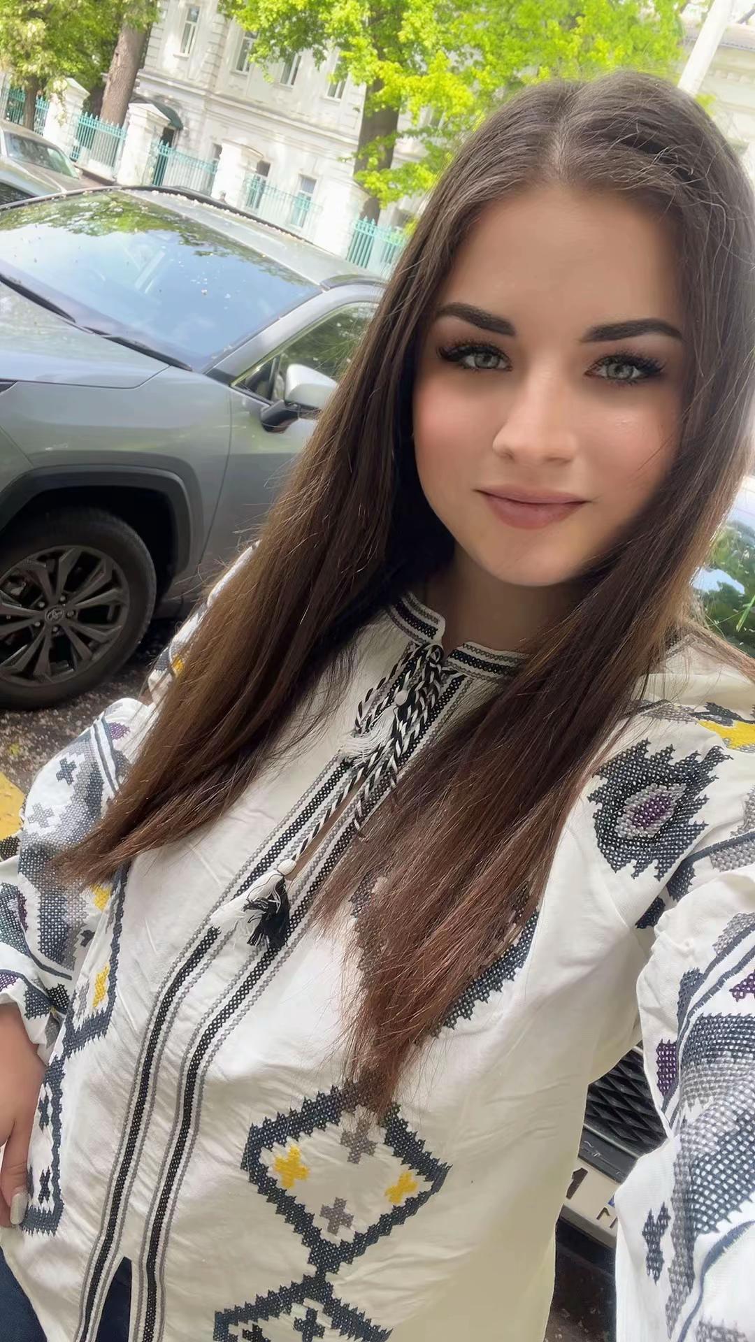 @Nika_Nika