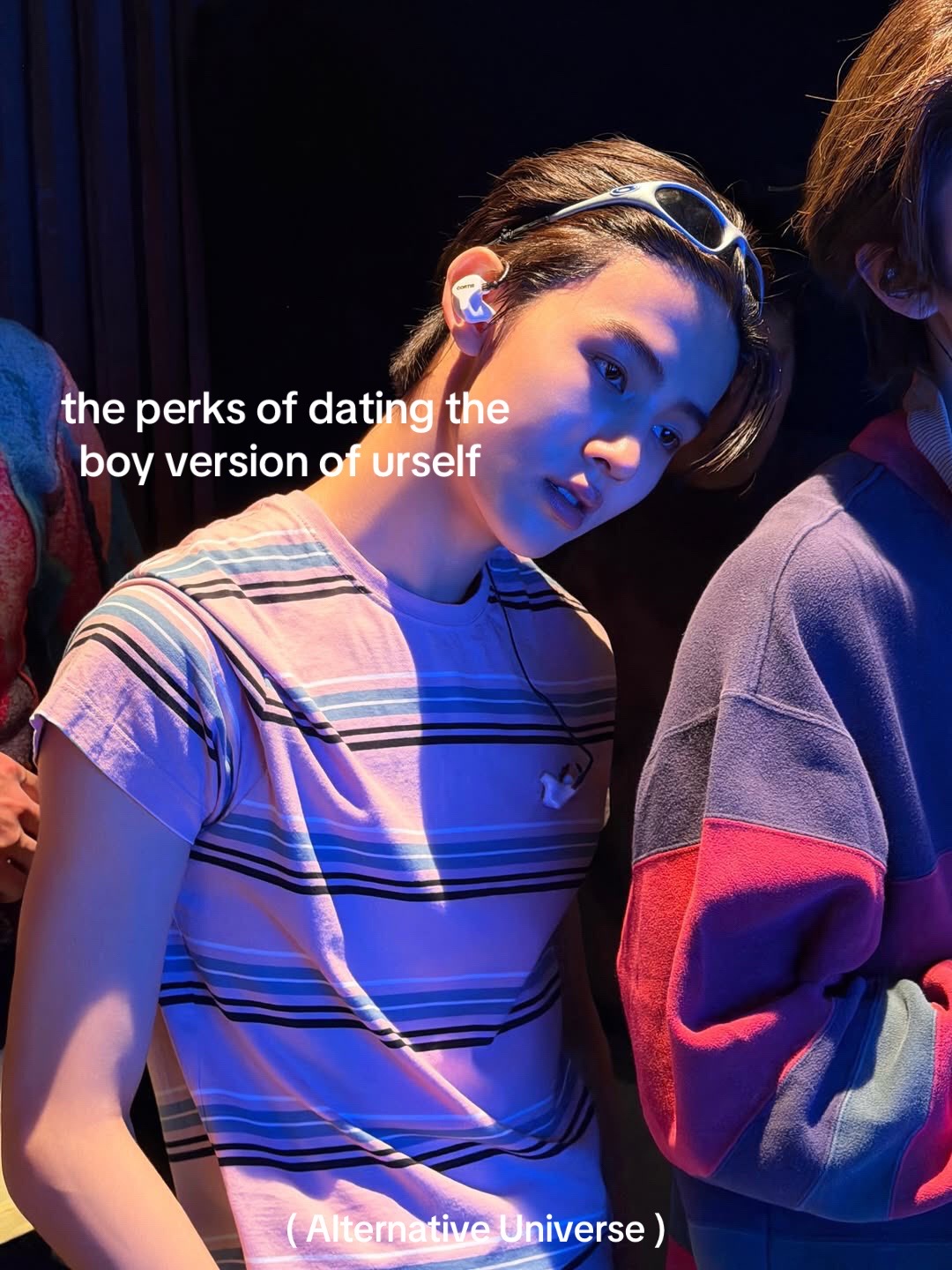 @✴︎