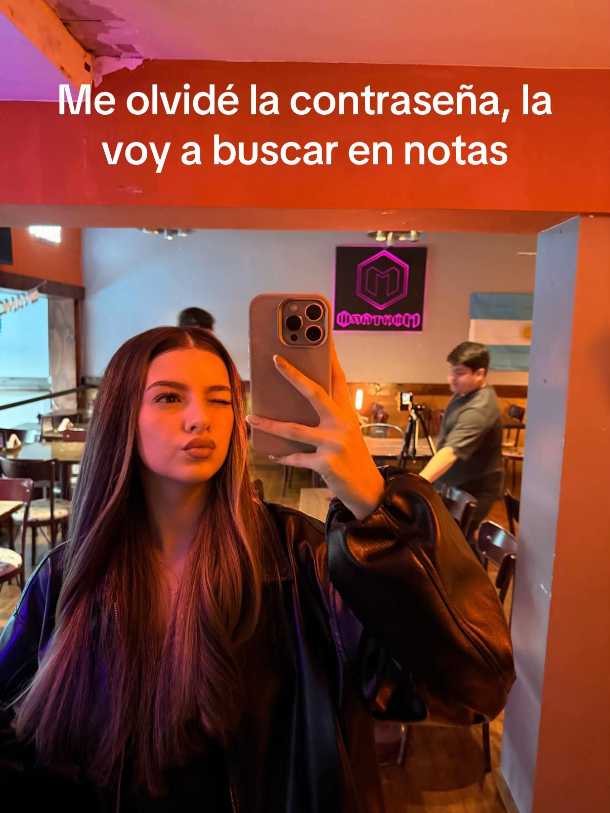 @mia-mor
