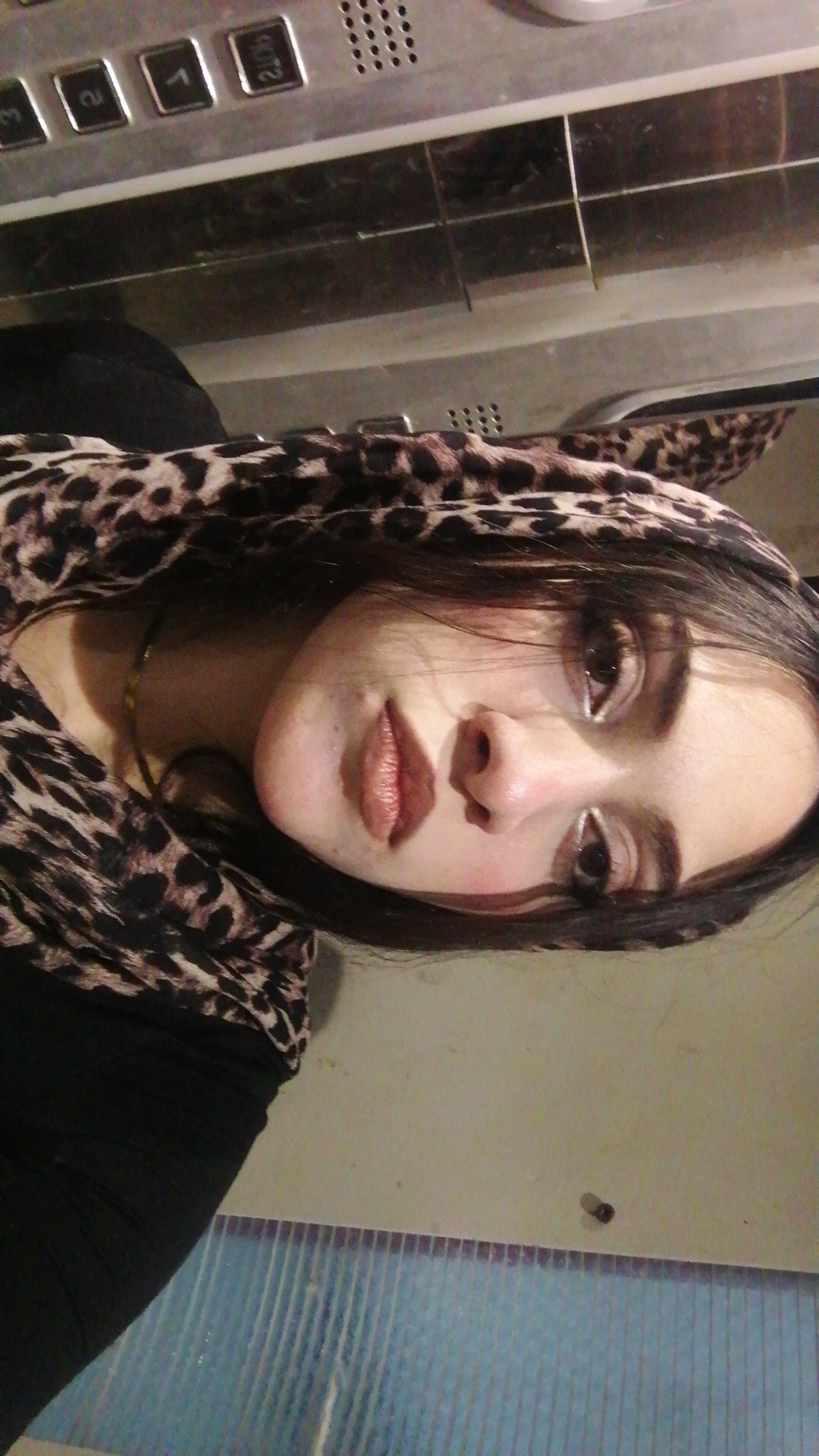 @Rue