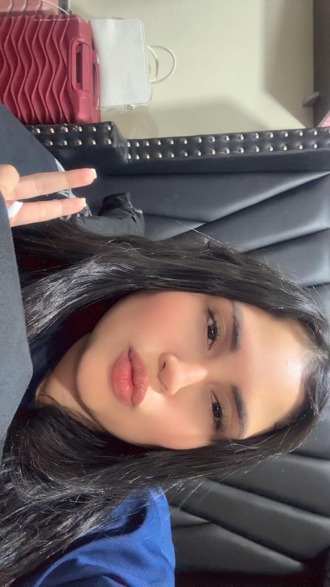 @Lizmarylf