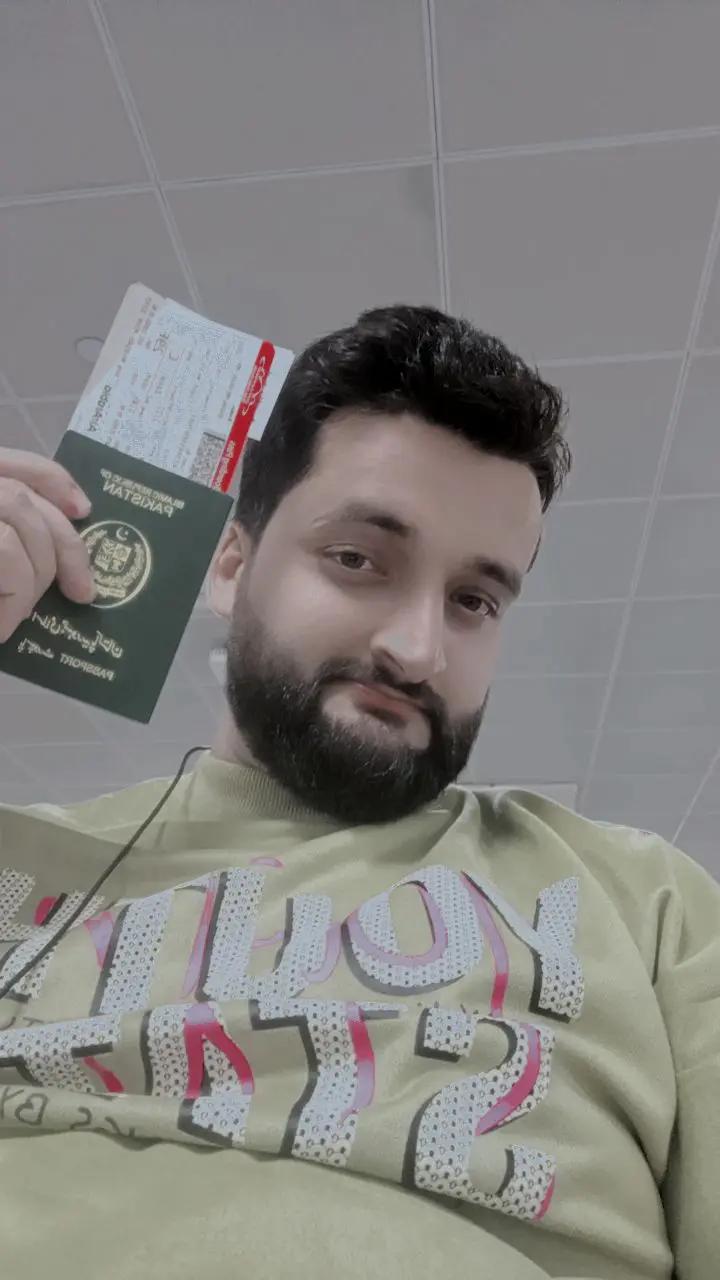@Mehran Khantiktok.com/@1mehran