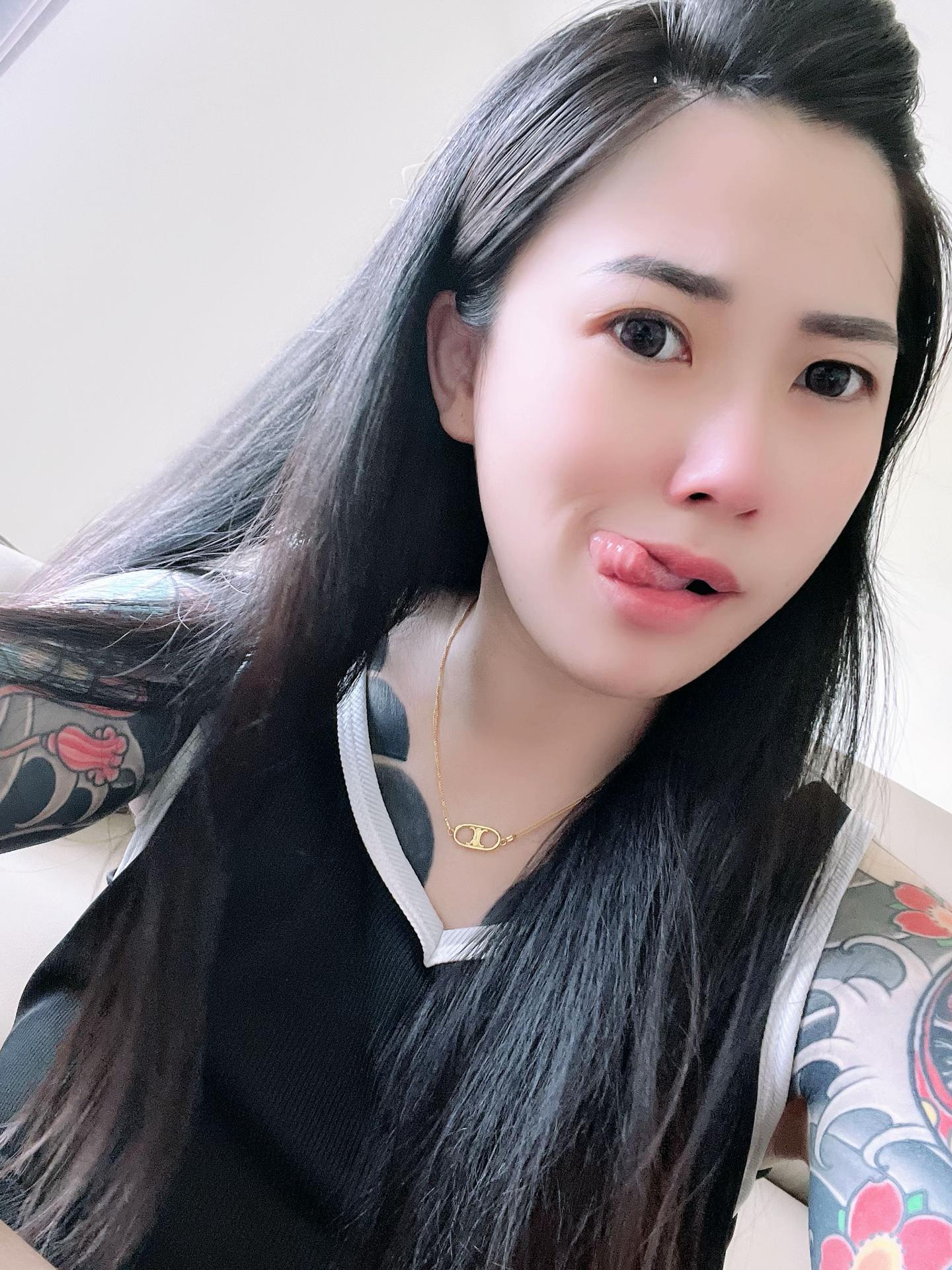 @Ting ⁰&sup2; &sup1;&sup2; 🔅 ᥫᩣ.&uml;̮