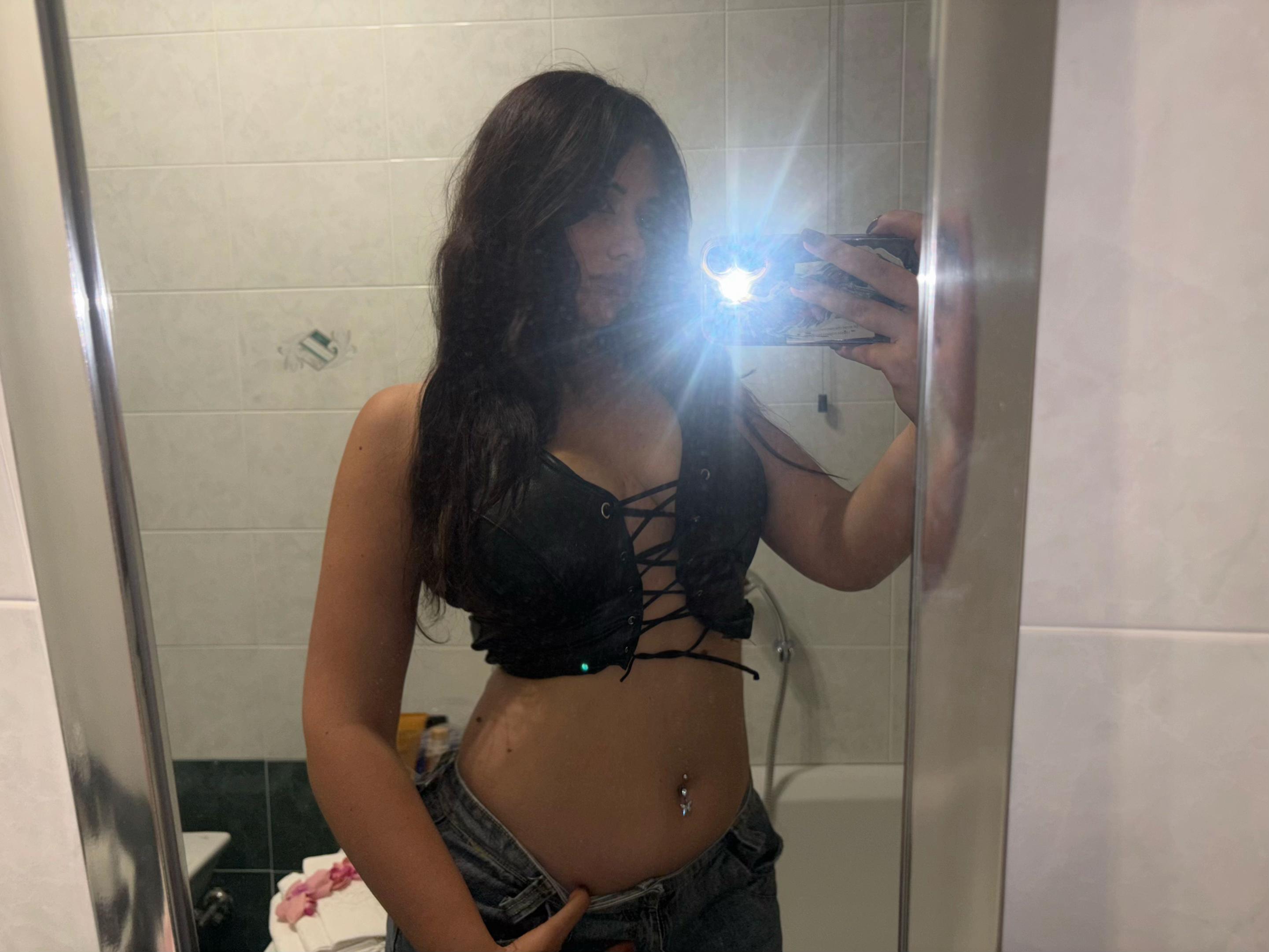 @miriam ⋆ (ꐦ ◣‸◢)